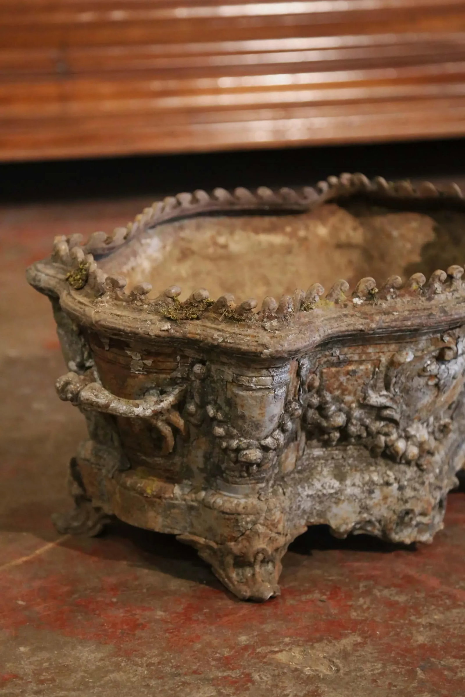 Early 19th Century French Weathered Iron Outdoor Planter Box Jardiniere - 7