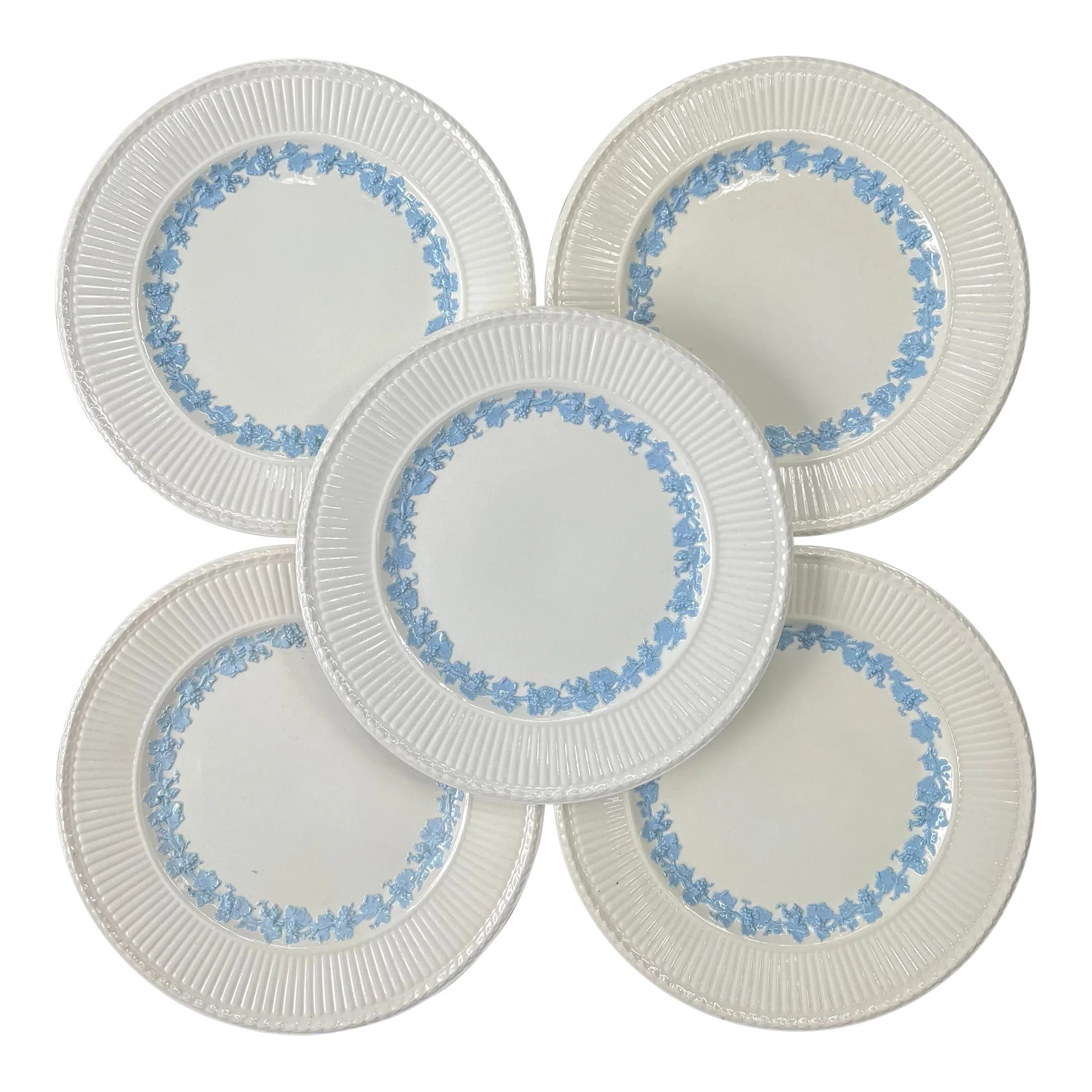 Antique Wedgwood Queensware "Edme" Plates in Light Blue Blue and Cream- Set of 5: Edme The most aristocratic of Wedgwood's patterns, Edme dates back over a century and is characterised by sophisticated Georgian shapes and a design motif drawn from Wedgwood's original 18th century