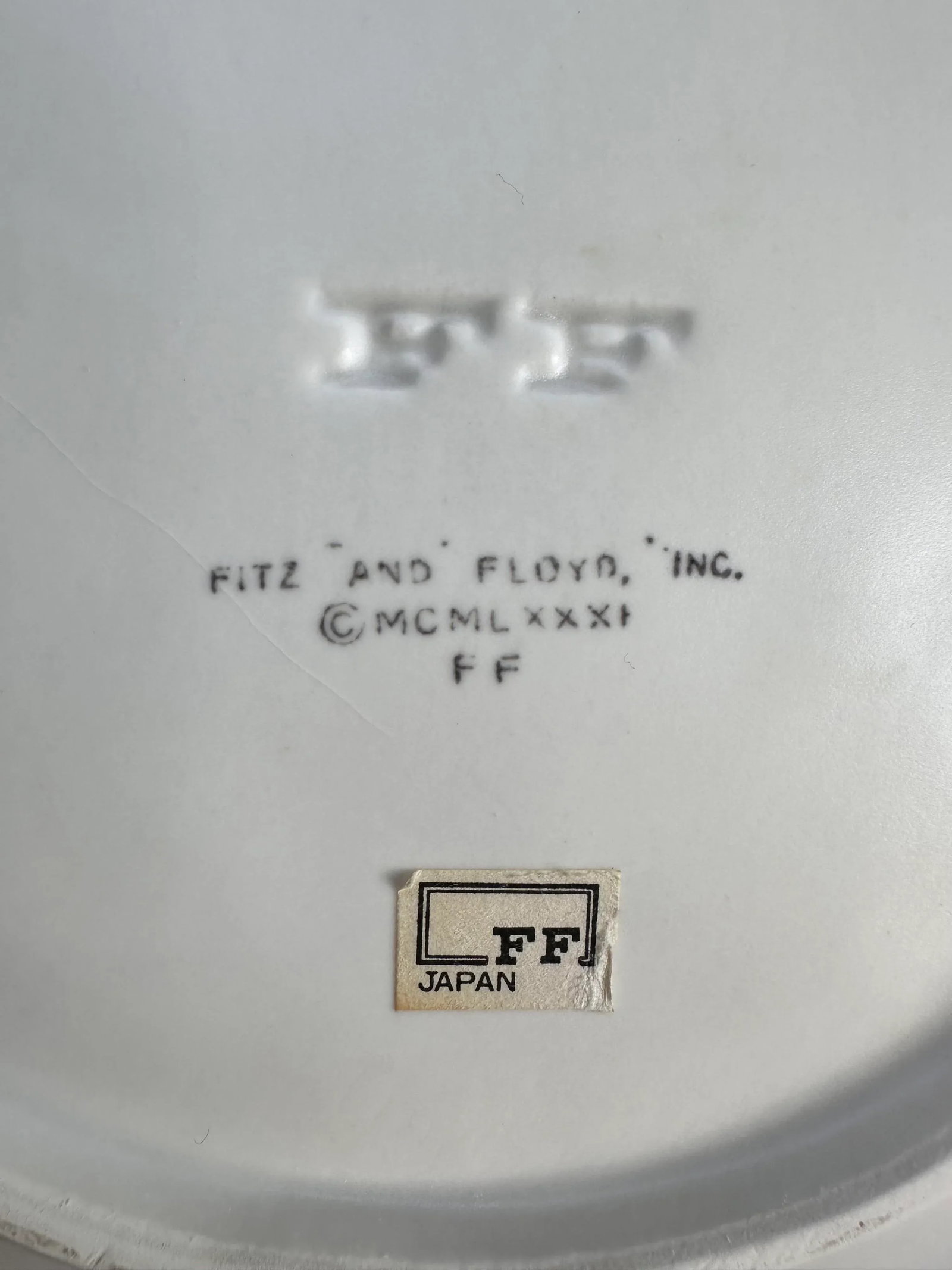 1981 Fitz and Floyd Shell Plate - 8