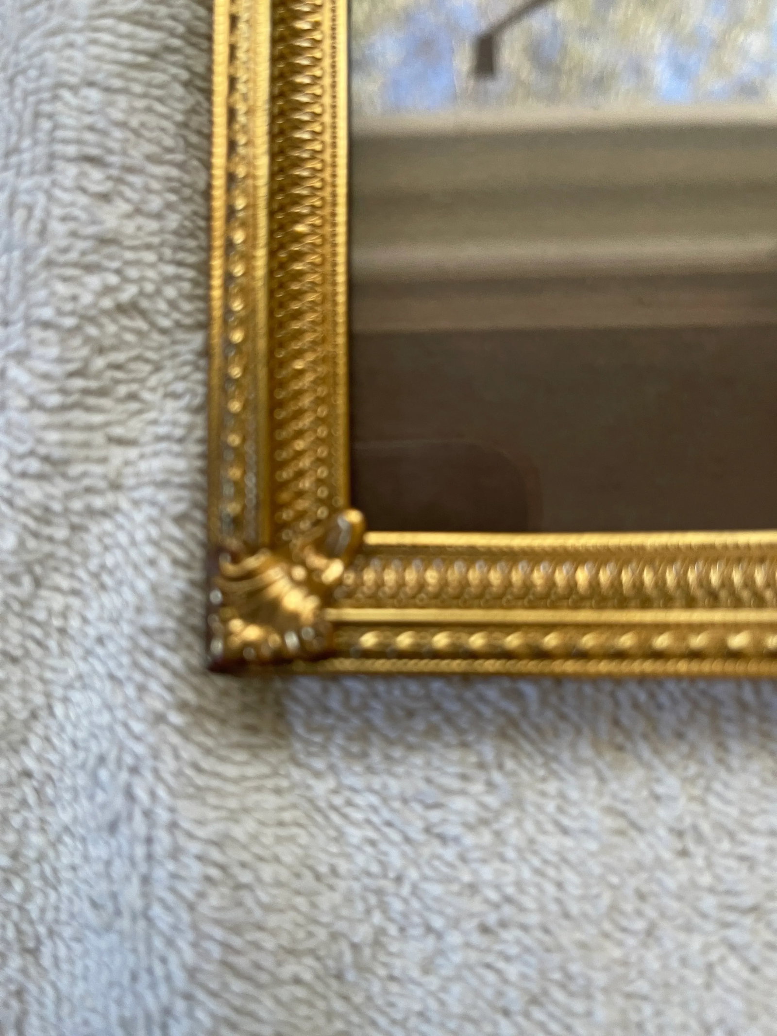 Vintage Double Swing Large Frames With Delicate Carving - 7