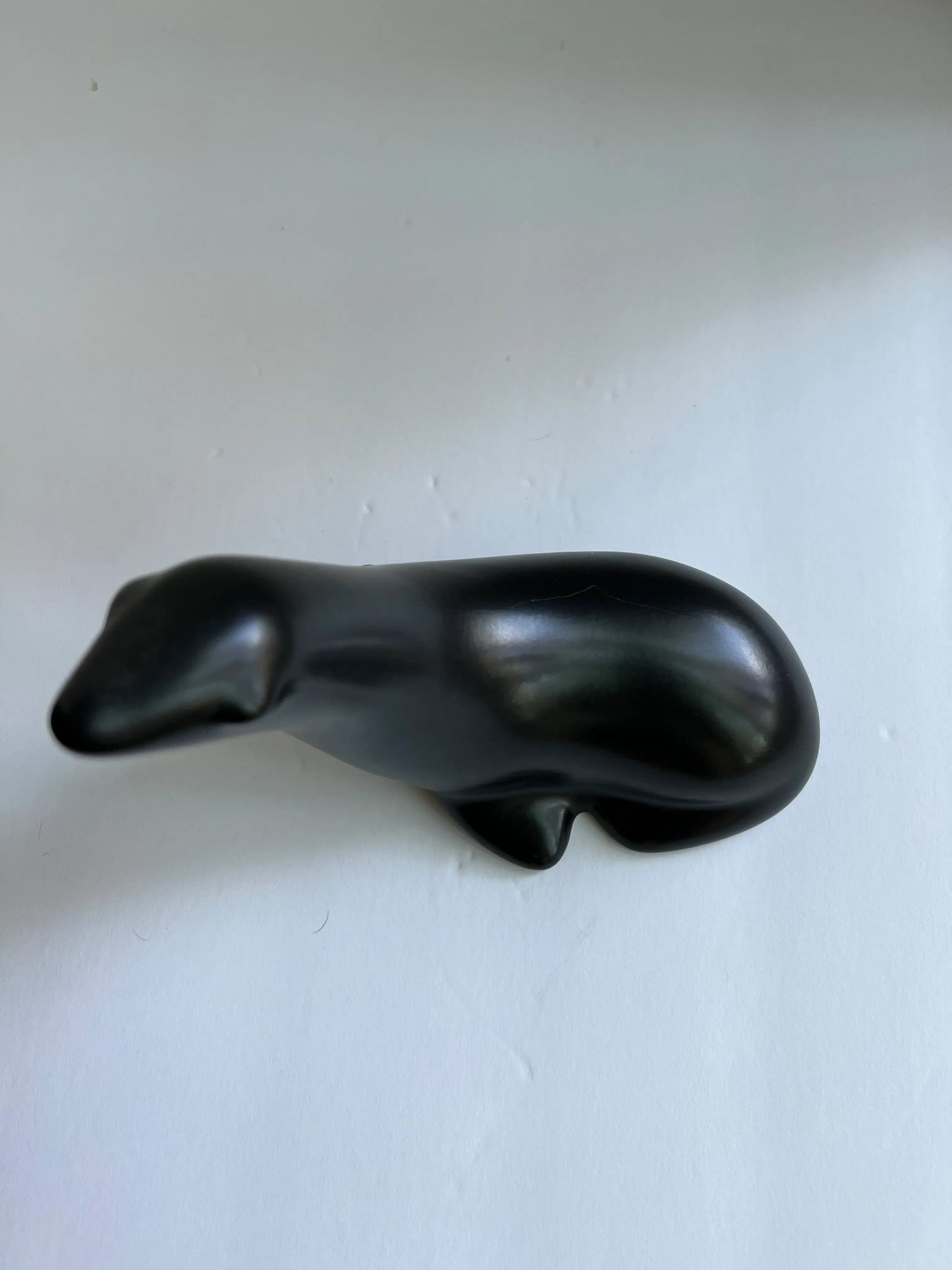 Mid-Century Howard Pierce Black Seal Figurine - 3