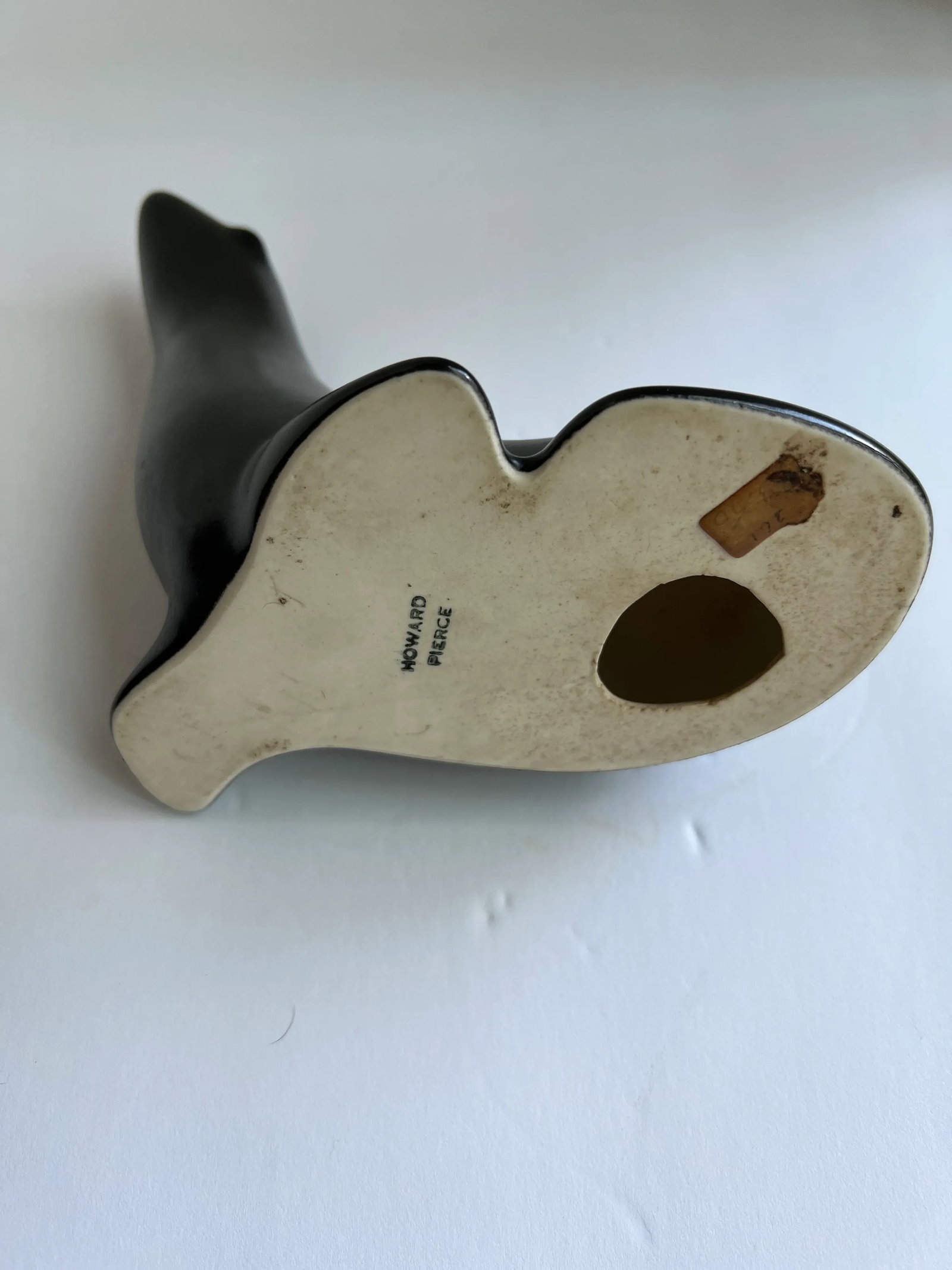 Mid-Century Howard Pierce Black Seal Figurine - 5