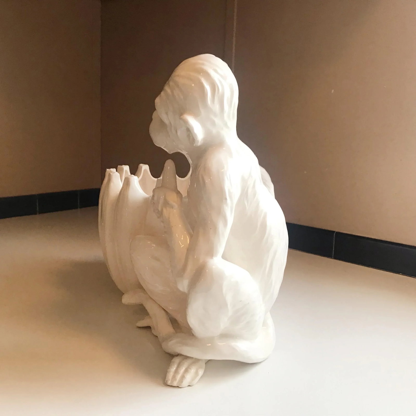 1980s Hollywood Regency Ceramic Monkey Cachepot/Planter - 2