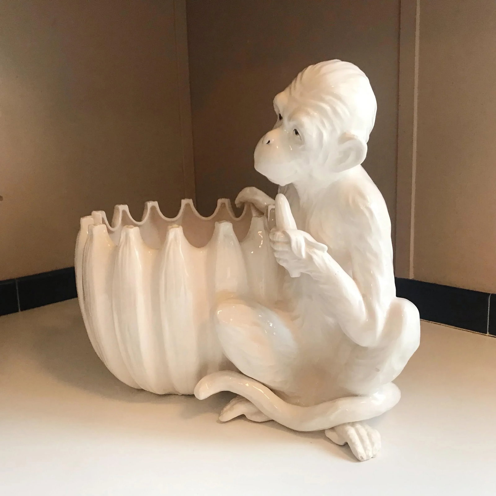 1980s Hollywood Regency Ceramic Monkey Cachepot/Planter - 3
