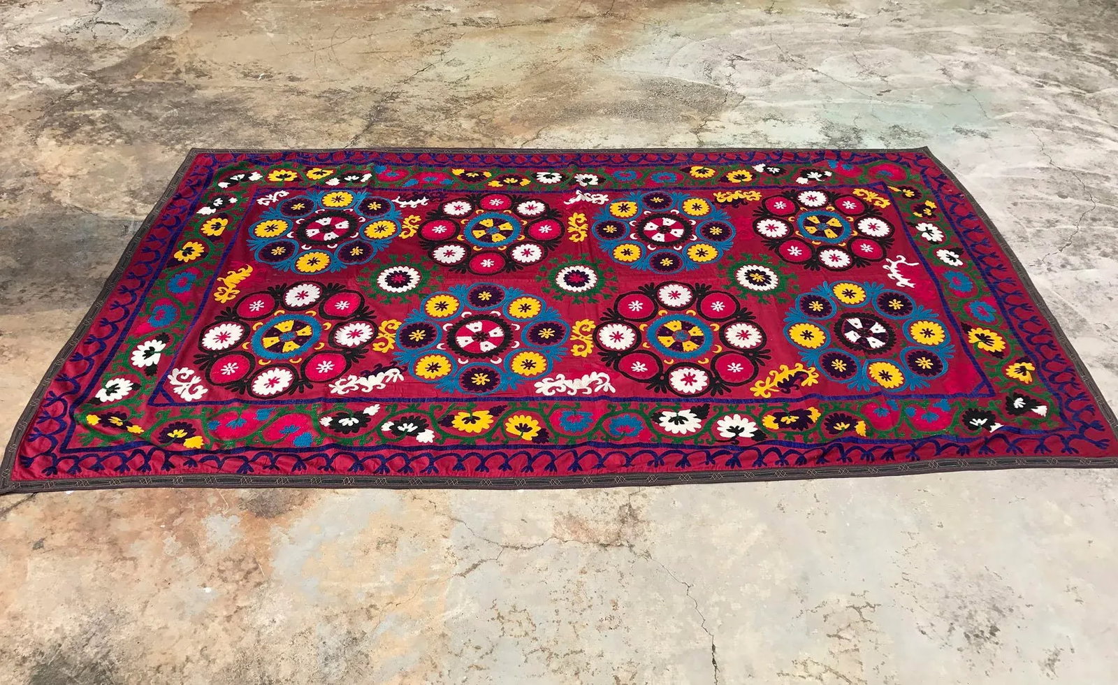 Vintage Pink Suzani Wall Hanging - Multicolor Bedspread - 4.9' x 8.4' - 5
