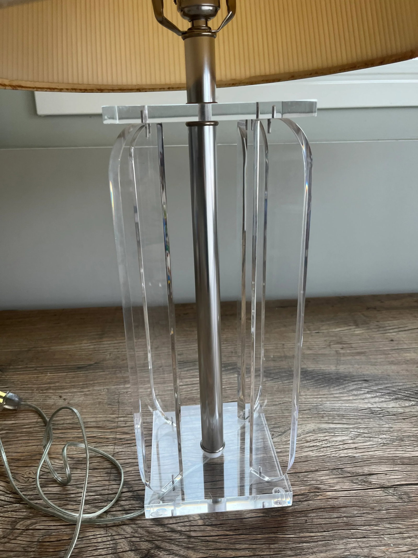 Vintage Pair Mid-Century Modern Frederick Cooper Lucite Square Table Lamps With Original Shades - 3