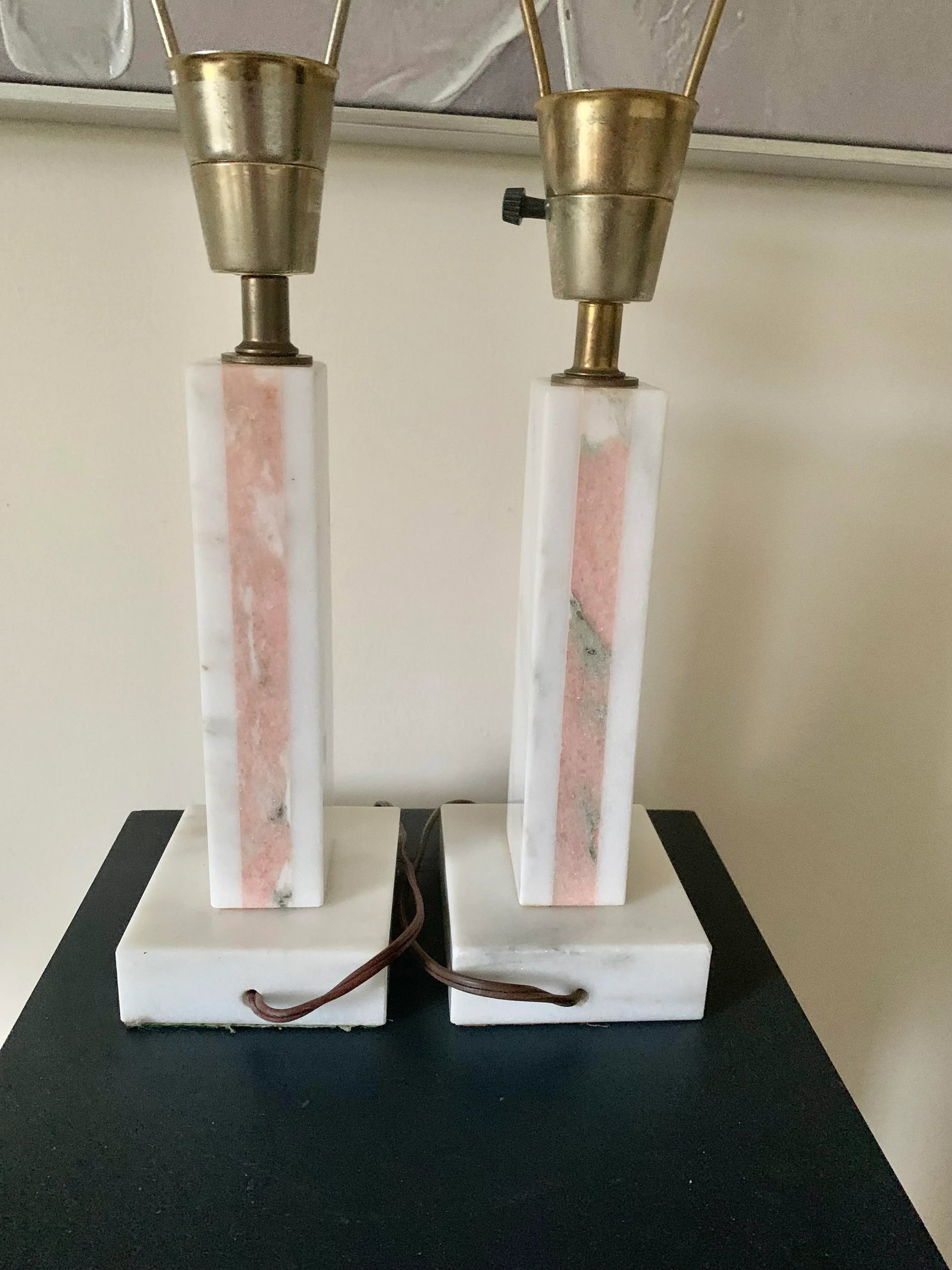 Pair of 1960s Mid-Century Minimalist Modern Table White Pink Lamps - 6