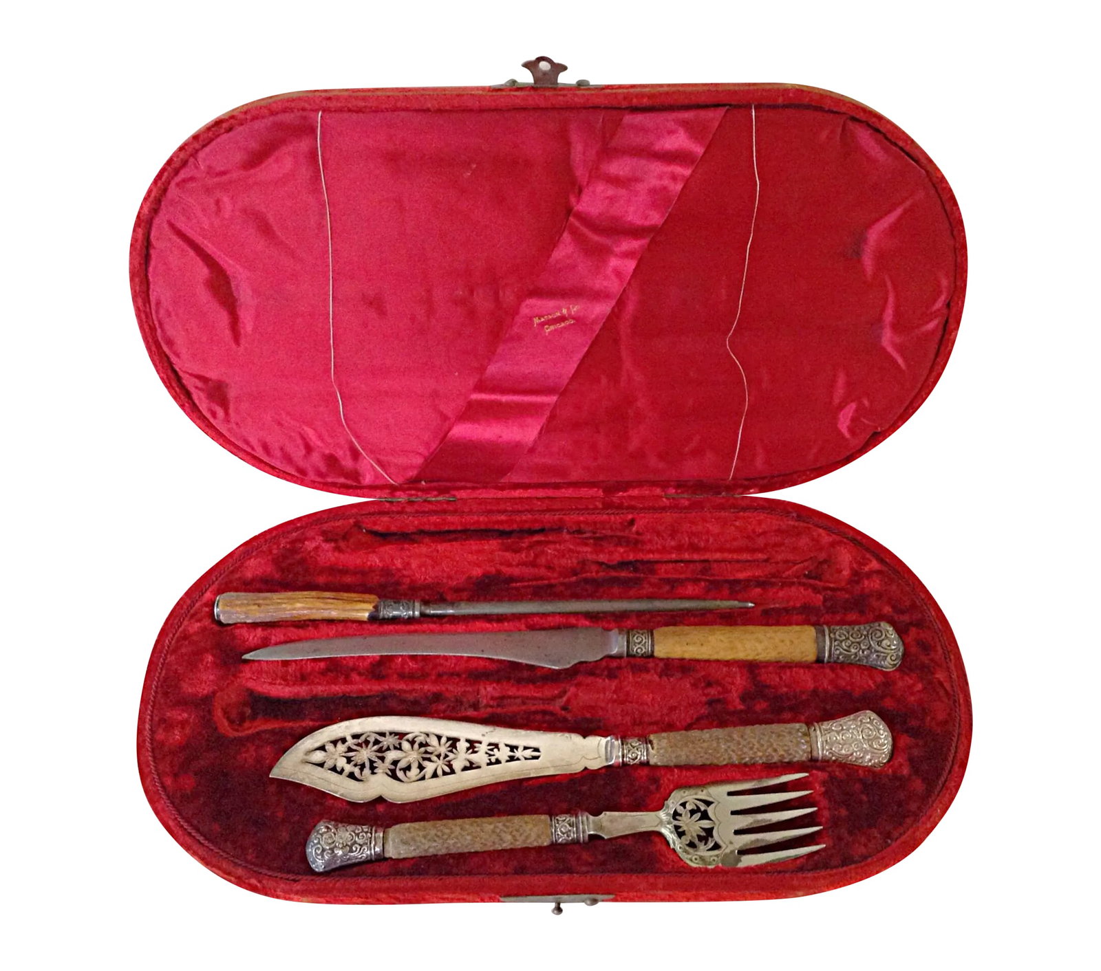 Harrison Bros. & Howson English Carving/Fish Set: A Harrison Bros. & Howson cutlery set, that comes complete with a red velvet box. This set is unusual in that it also includes a fish fork and knife server along with the meat carver and sharpener, ho