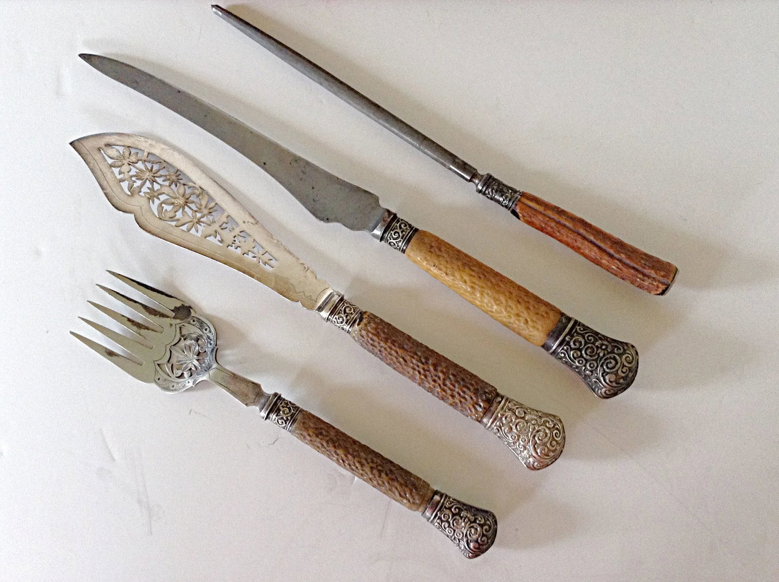 Harrison Bros. & Howson English Carving/Fish Set - 3