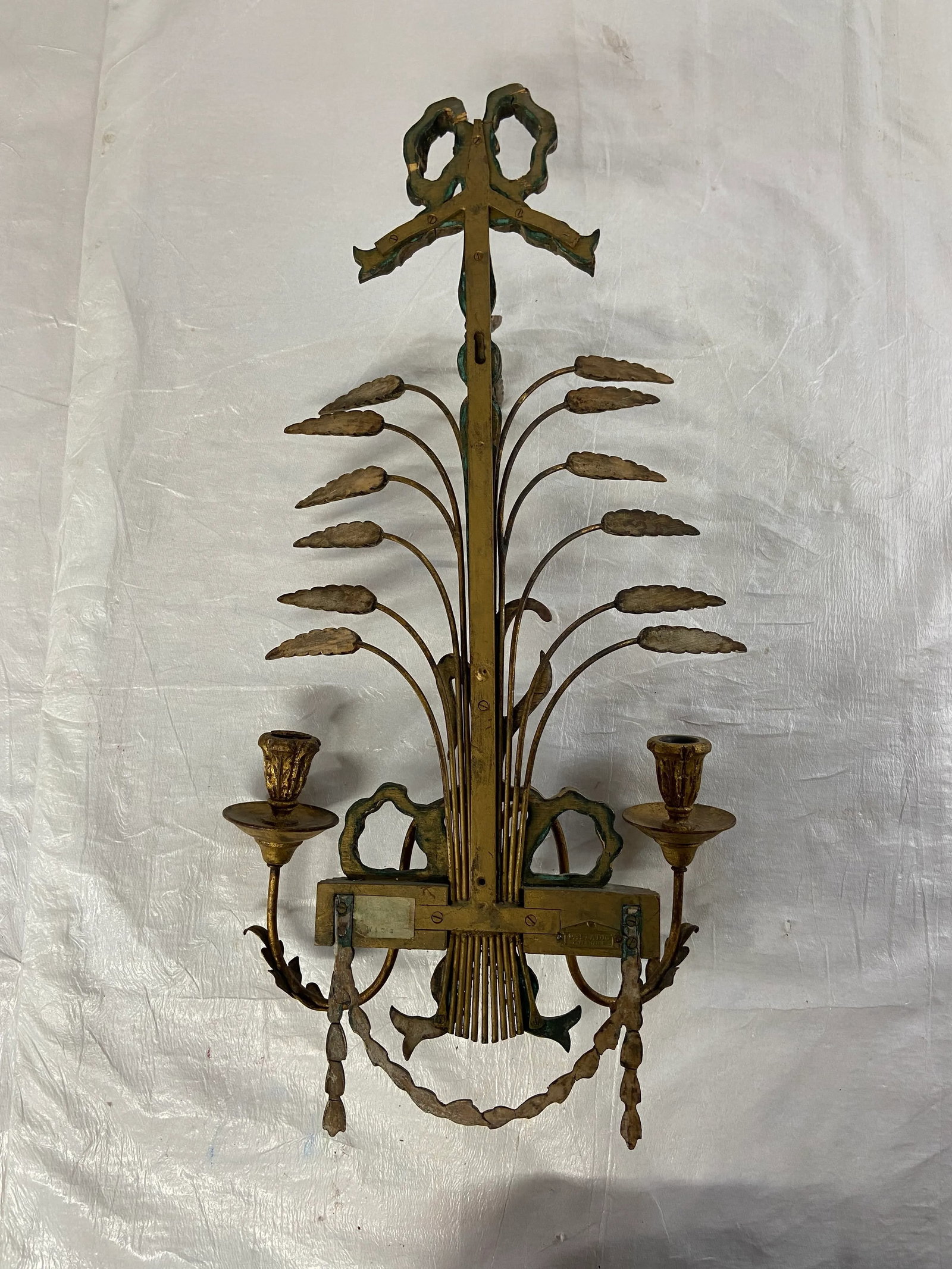 Carved and Gilt Italian Wall Candle Sconce - 4