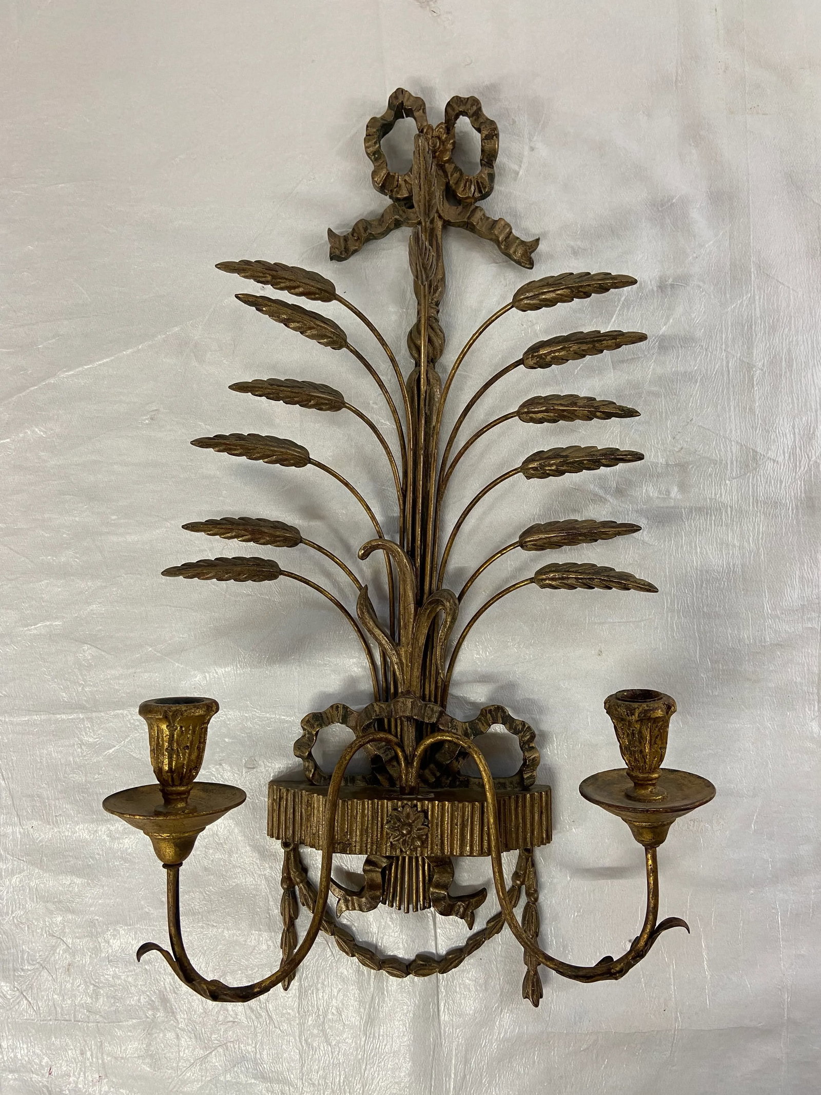Carved and Gilt Italian Wall Candle Sconce - 9
