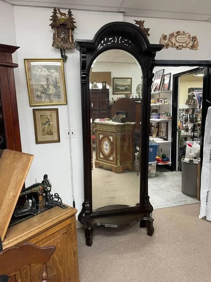 Late 19th Century Victorian Walnut Pier Mirror, Hand Carved and Ornate, Newly Refinished, Beveled Gl - 11