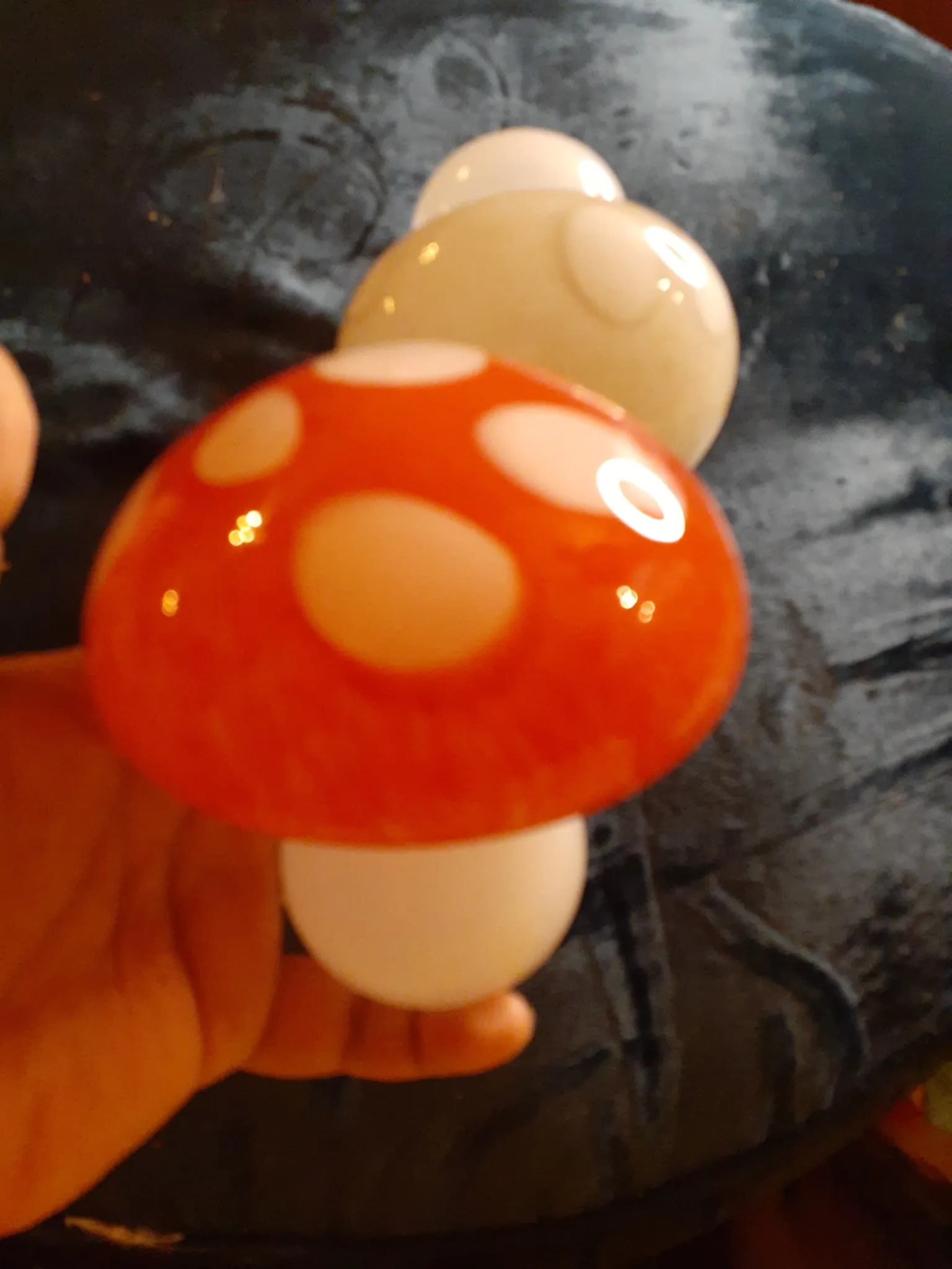 Pair of Vintage Art Glass Mushroom Figurines - 5