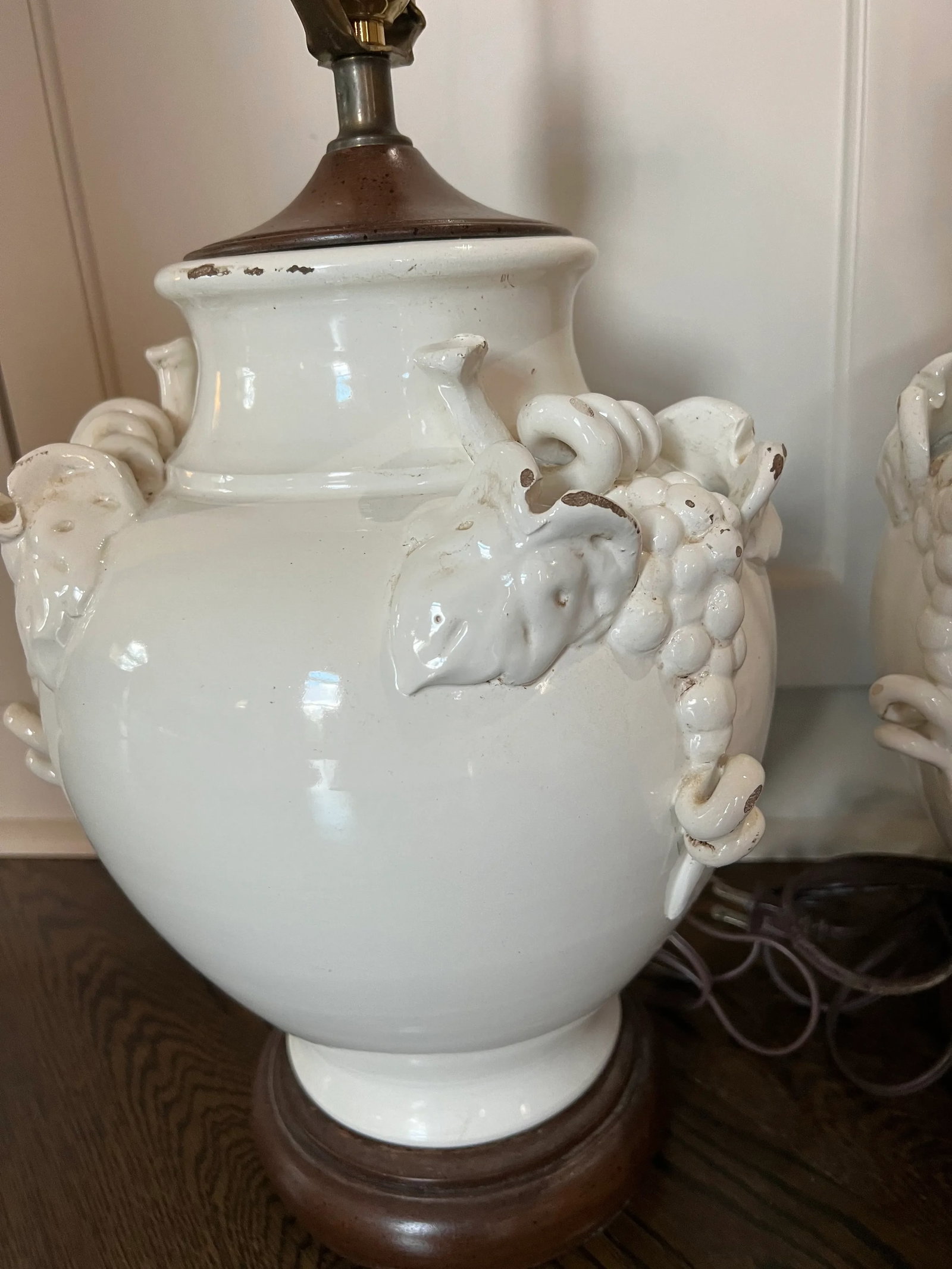 Pair Vintage French Ceramic Cream Glazed Vine Grape Theme Lamps - 4