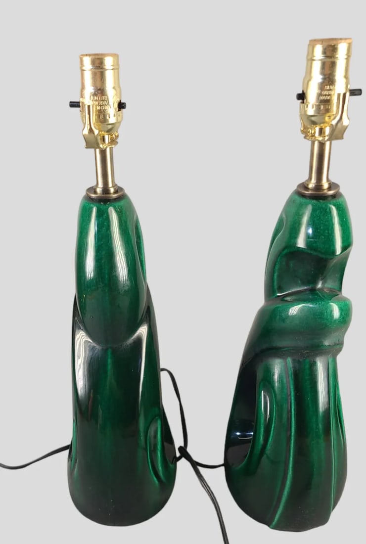 Pair of Vintage Mid-Century Modern Emerald Green Abstract Glazed Pottery Table Lamps - 6