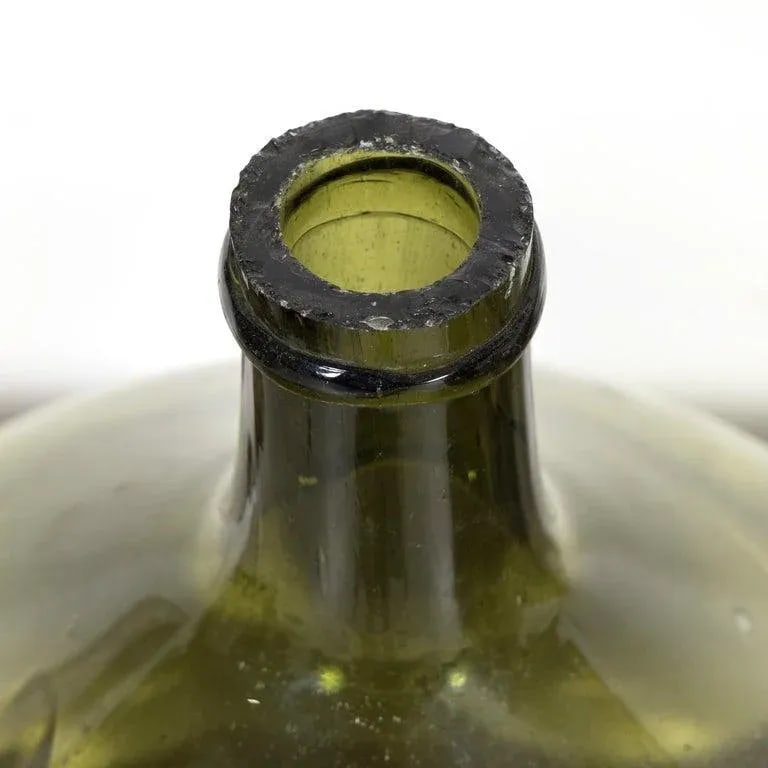 19th Century French Green Glass Demijohn or Dame Jeanne Hand Blown Bottle - 8