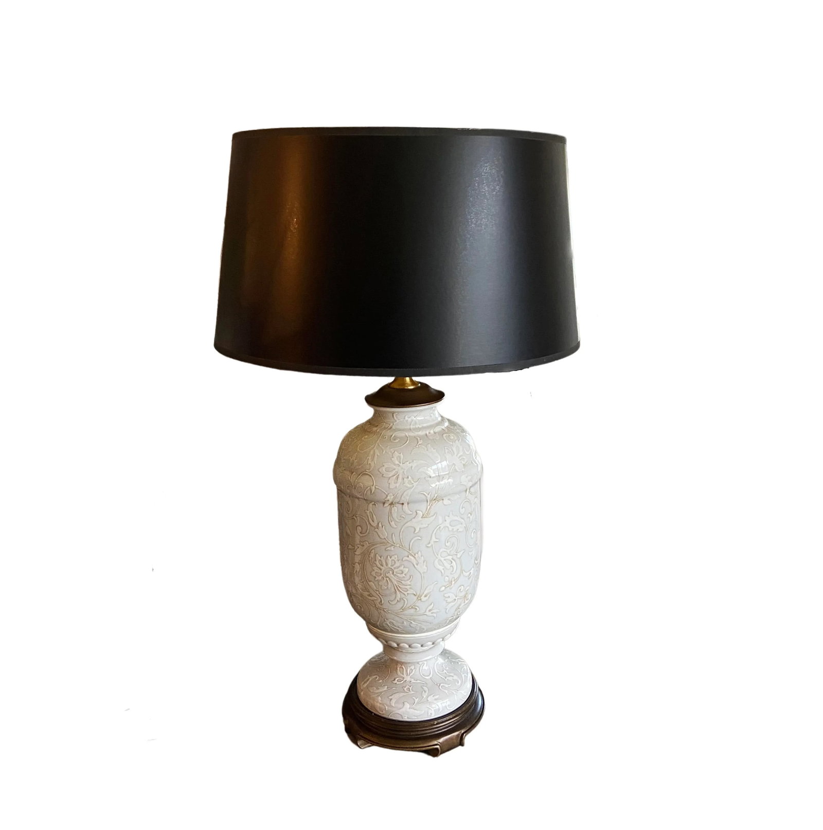 Vintage Mid-Century Modern Ceramic Jar White Lace Details Large Table Lamp - 7