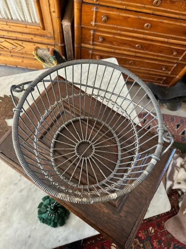 1920s Wire Egg Basket - 4