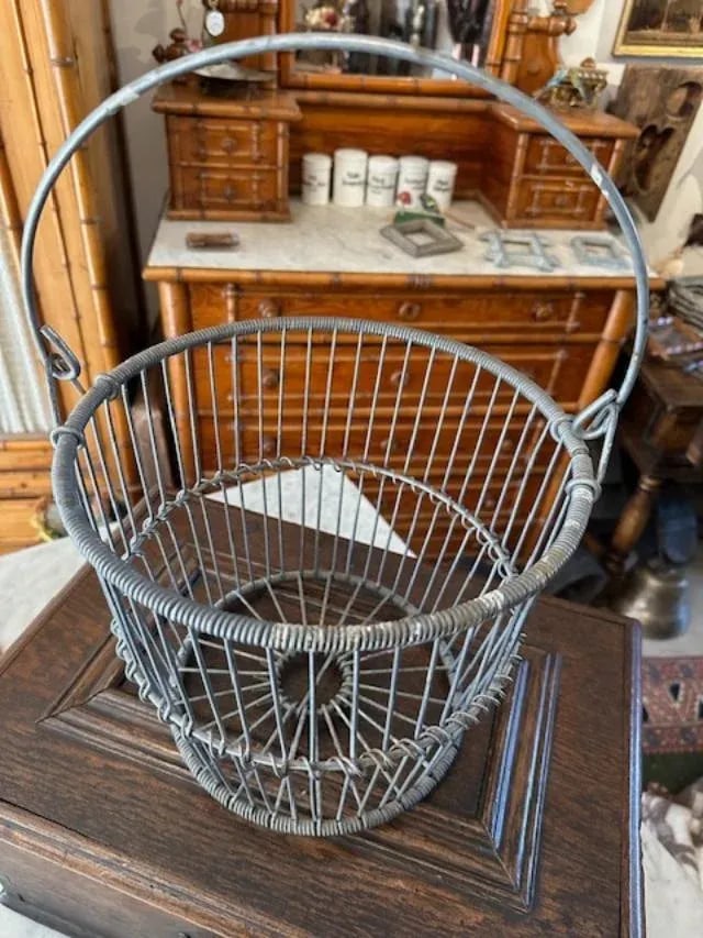 1920s Wire Egg Basket - 5