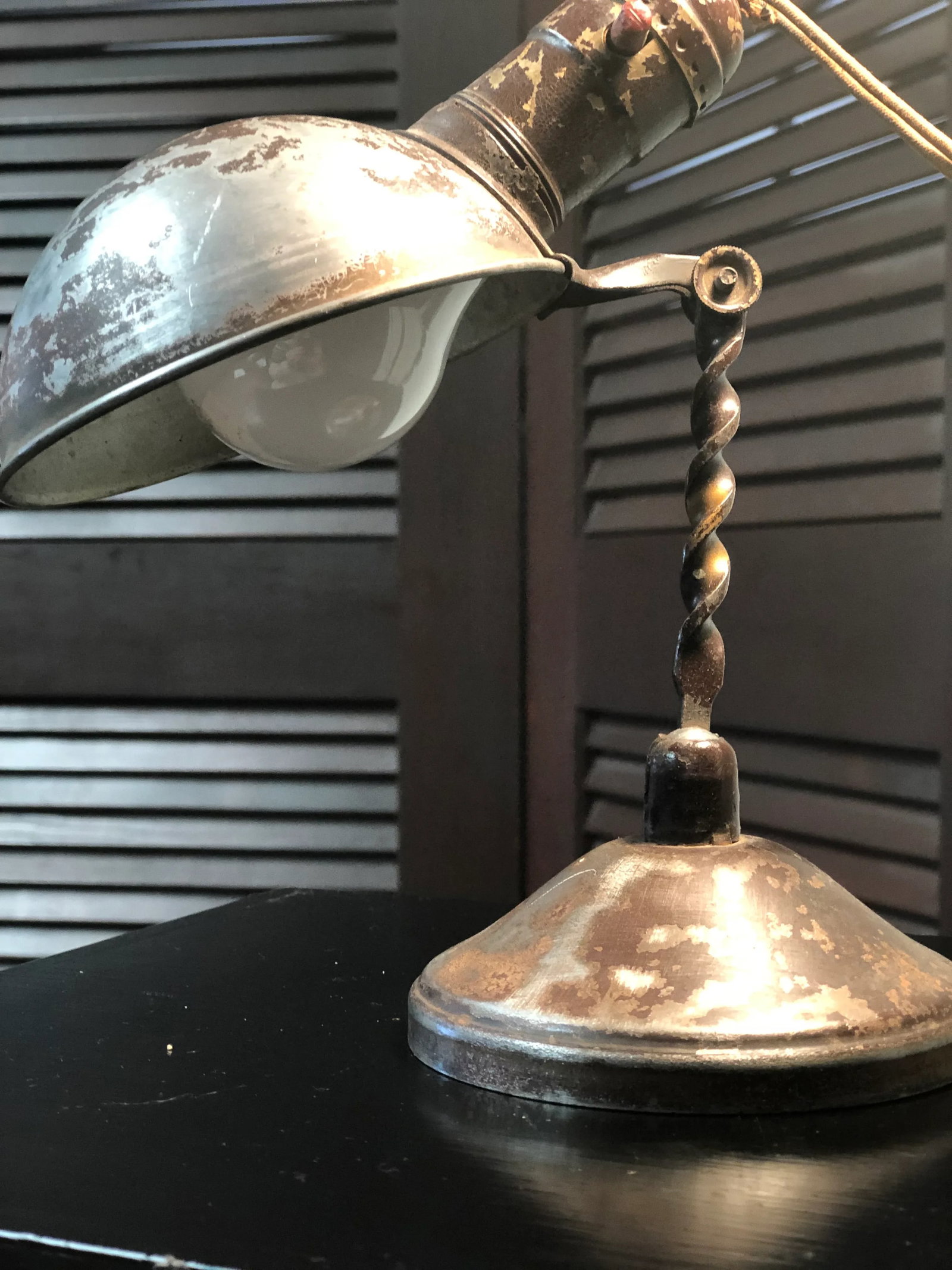 Mini Antique 1920s Metal Reading Lamp With Patina - 2