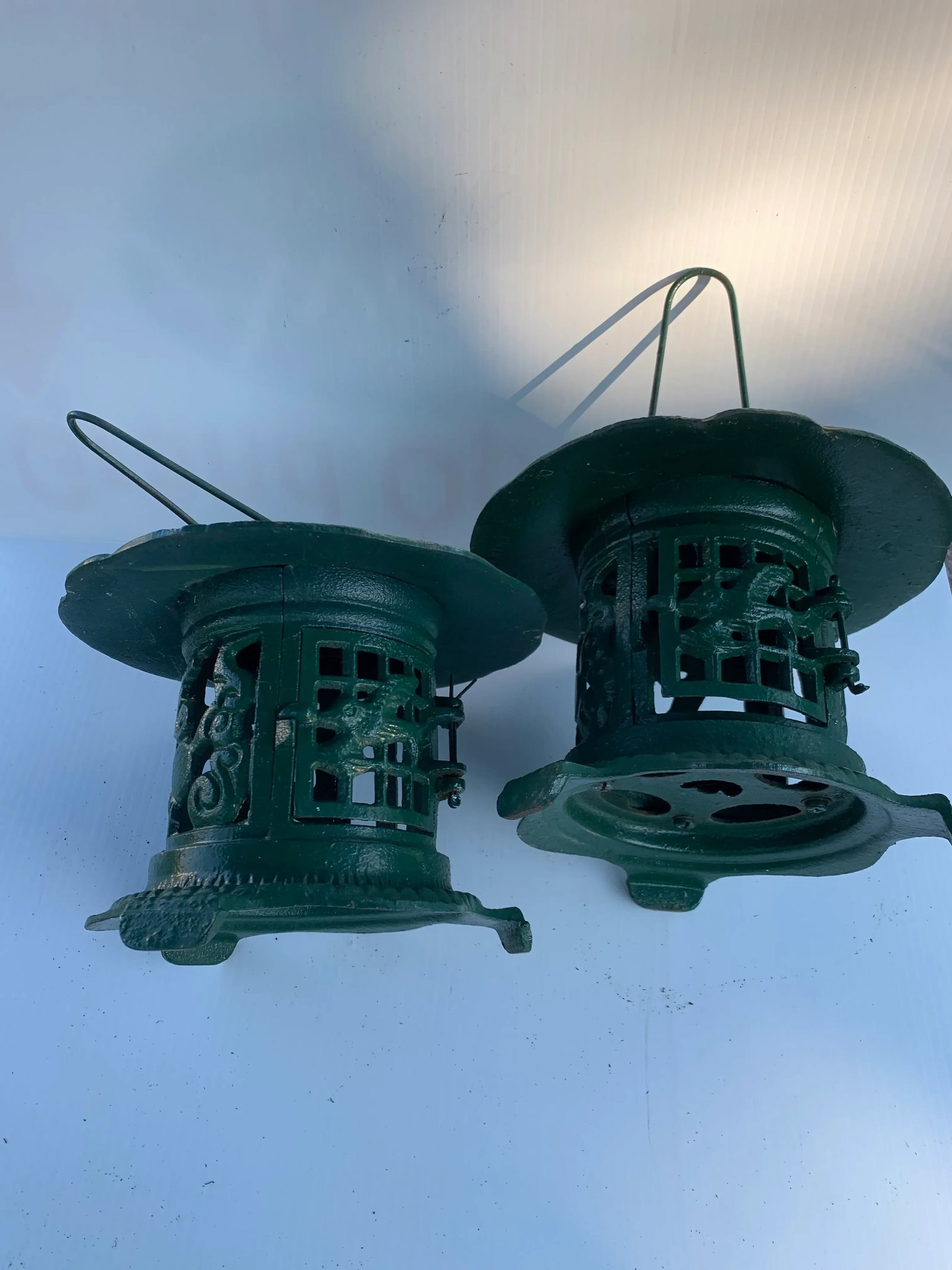 Vintage Cast Iron Pagoda Garden Lanterns - Set of 2 - 5