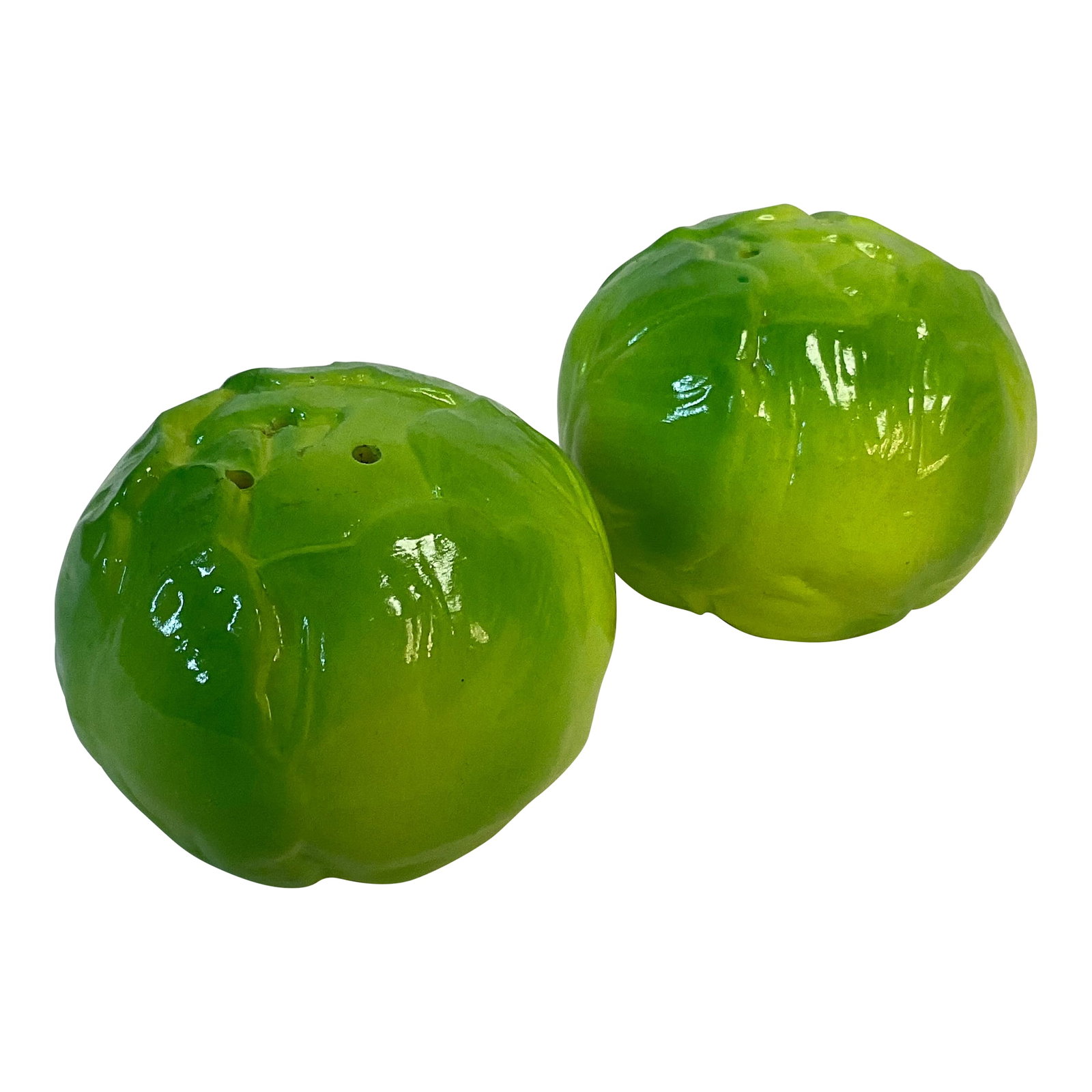 1976 Vintage Trompe L'Oeil Boho Chic Cabbage Salt and Pepper Shakers - A Pair.: We are pleased to offer this set of Cabbage ware Salt and Pepper Shakers. They are from Japan ceramic company Enseco and dated from 1976. The Cabbage heads are finished in bright lime green tones.