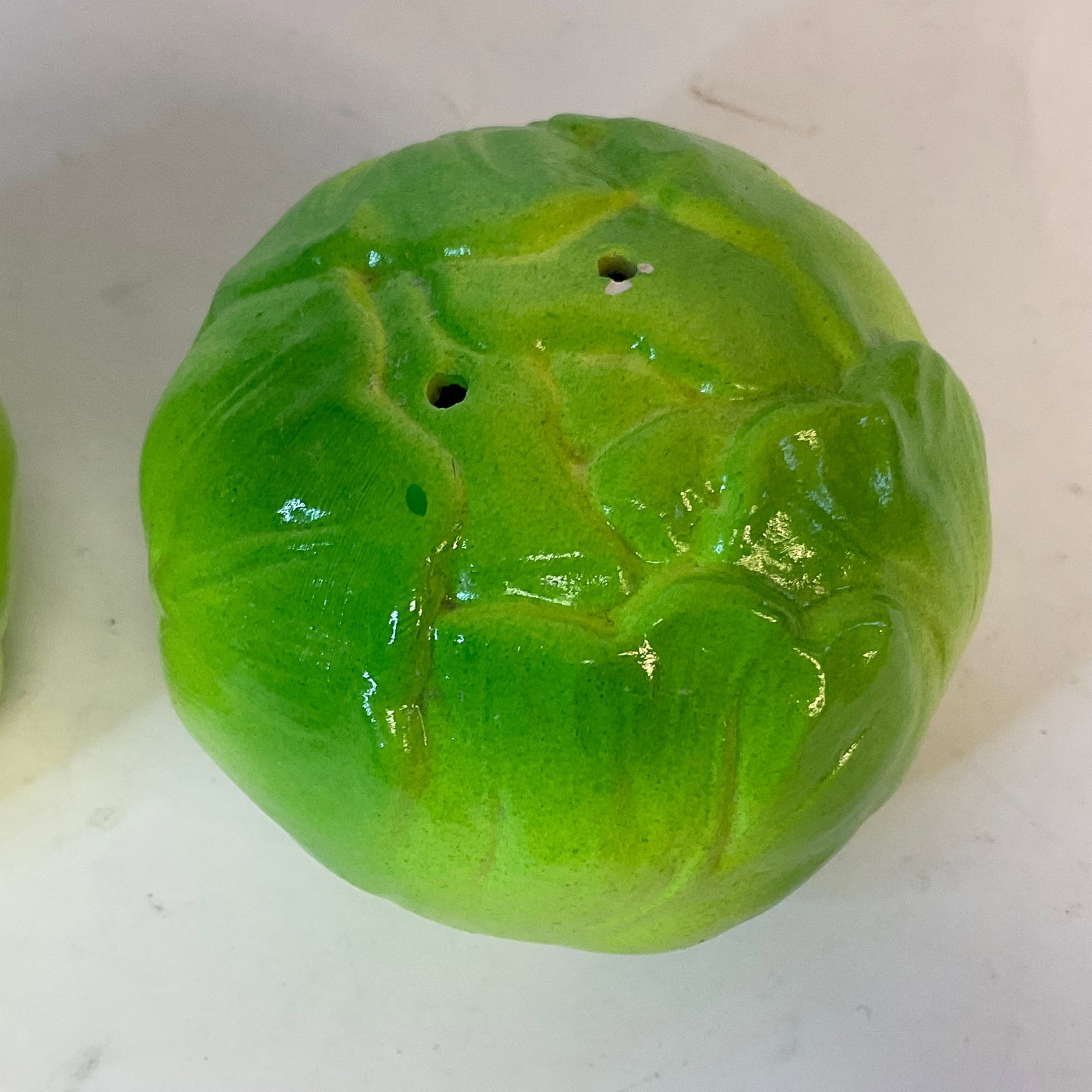 1976 Vintage Trompe L'Oeil Boho Chic Cabbage Salt and Pepper Shakers - A Pair. - 4