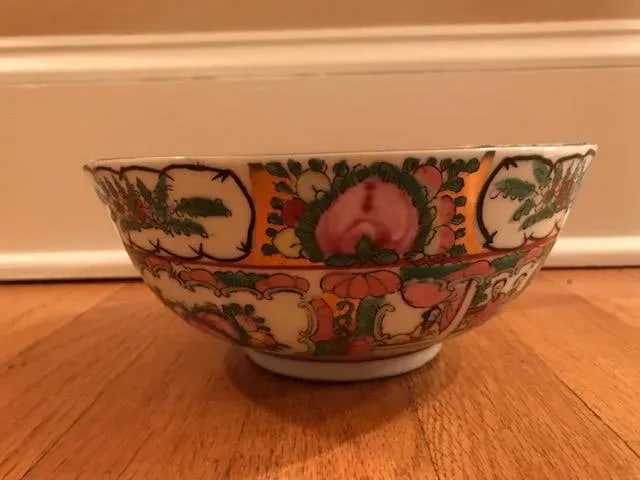 Vintage Famille Rose Center Decorative Bowl - 6