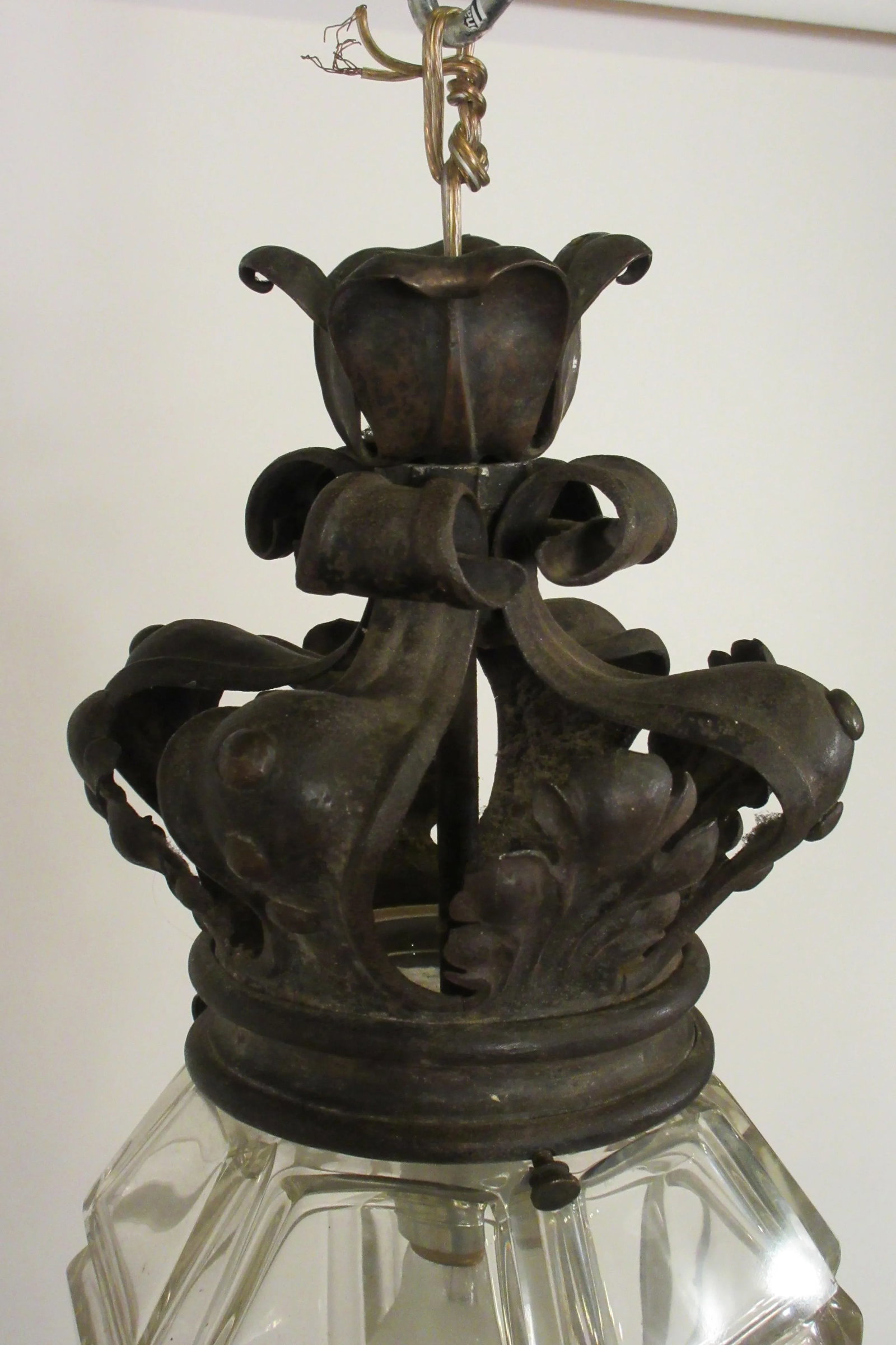 1920s Glass Lantern With Crown Top - 5