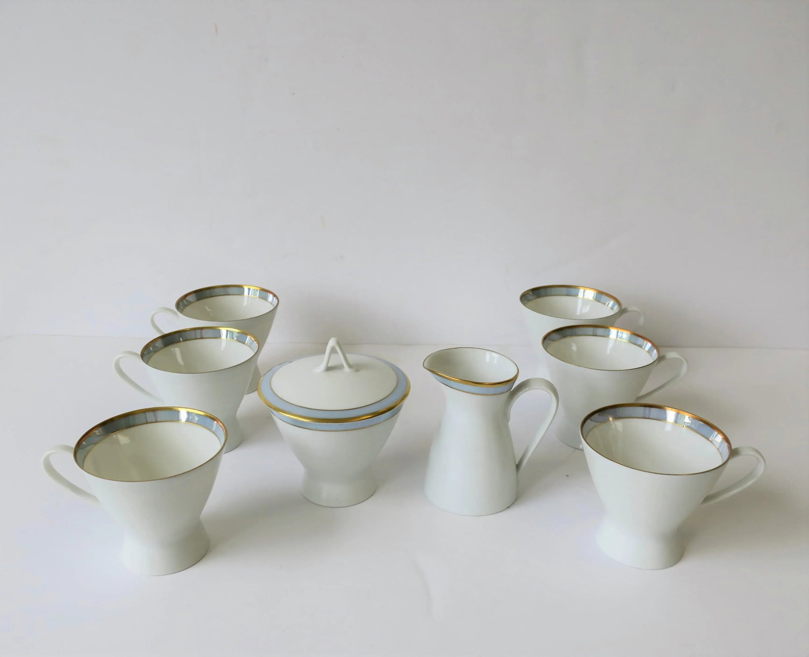 Midcentury Modern White Porcelain Coffee or Tea Set by Rosenthal - 4