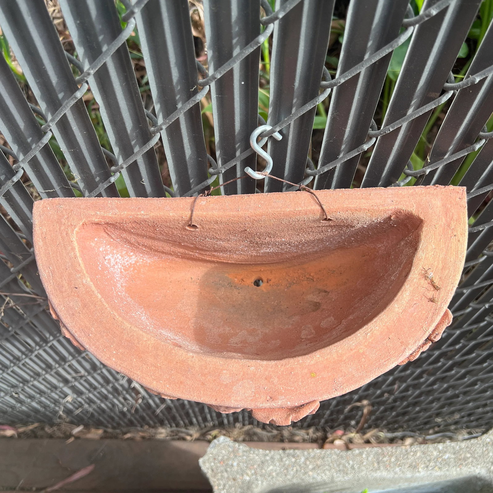 Italian Tuscan Terracotta Wall Pocket Vase With Lemon and Grapes - 6