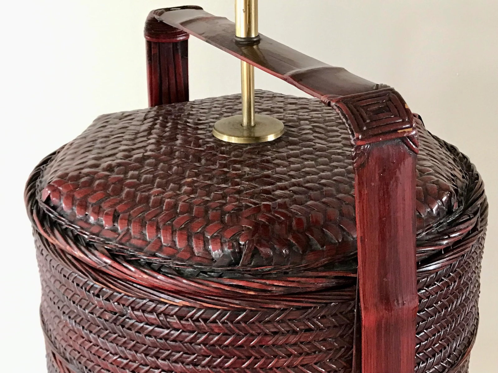 Early 20th Century Chinese Wedding Basket Lamp - 5