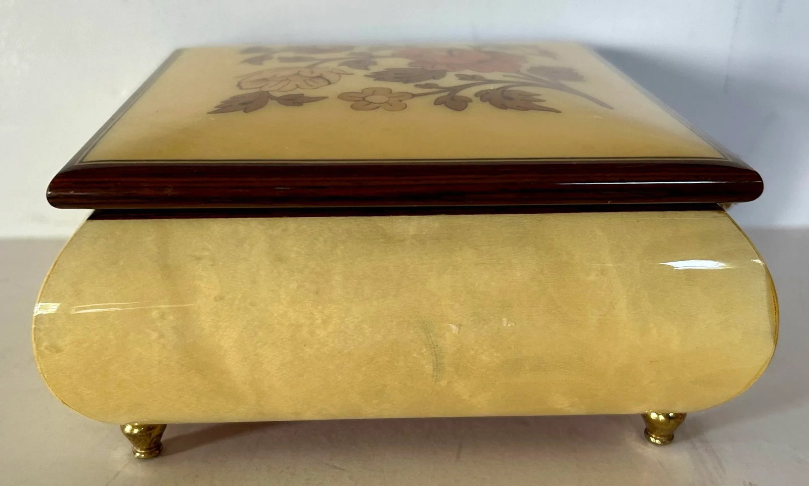 Italian Reuge Yellow Music Jewelry Box - 5