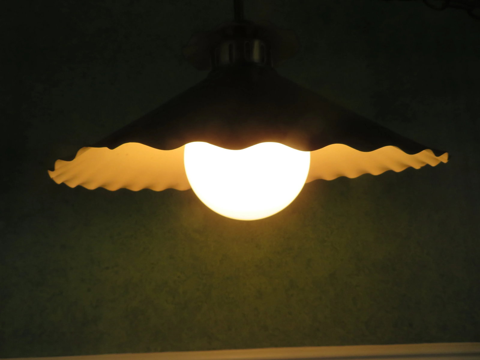 Vintage Hooded Hanging Lamp Pendant Light Metal With Long Decorative Chain - 2