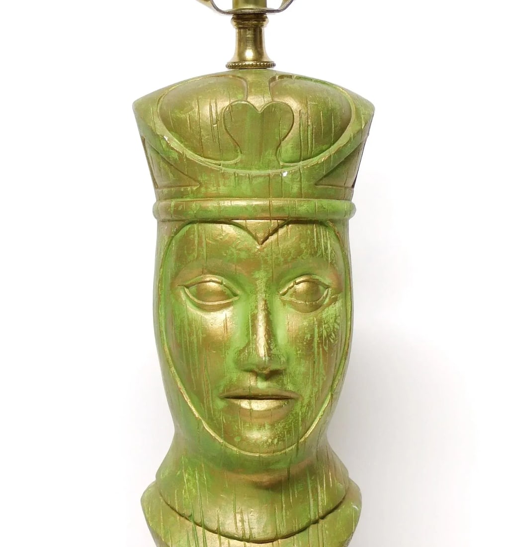 Vintage Mid Century Modern Queen of Hearts Chess Figure Artisan Lamp - 2