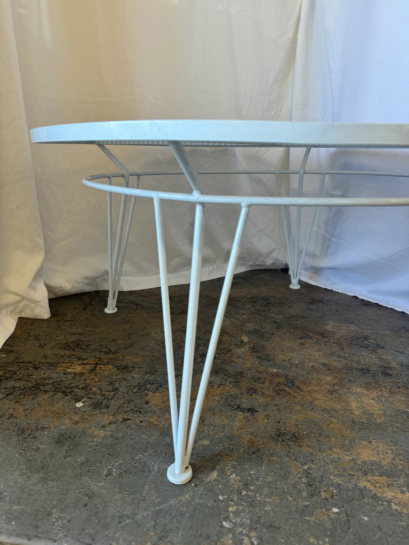 1950s Salterini Round Metal Patio Coffee Table, Attributed - 5