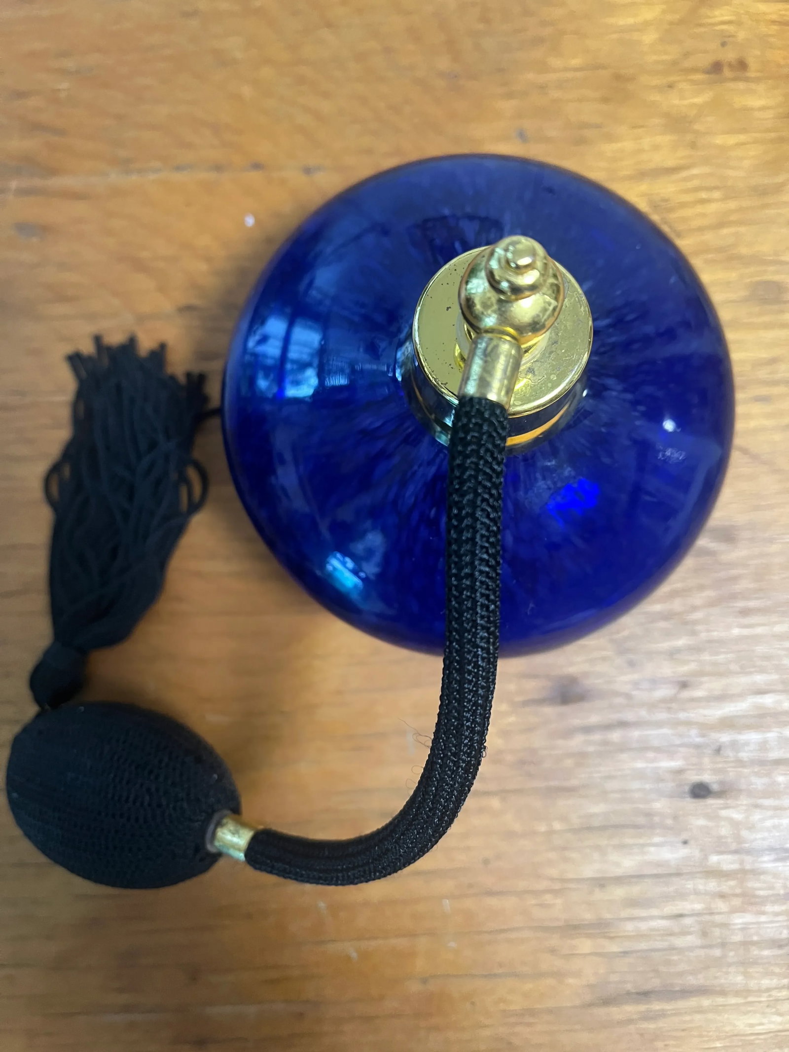 Vintage Cobalt Blue Art Glass Perfume Bottle With Gold Accents & Black Atomizer - 5