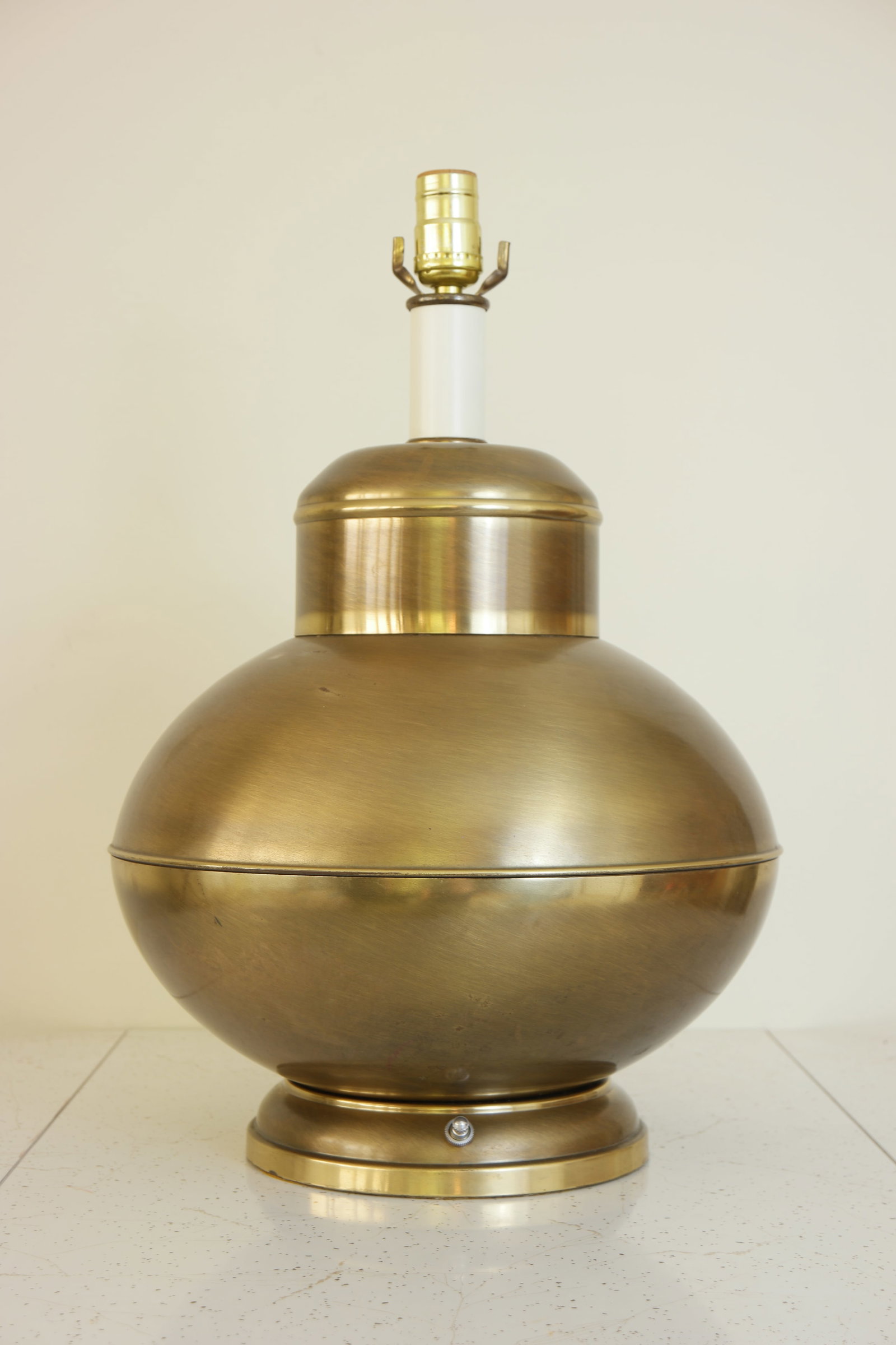 1950s Vintage Art Deco Brass Table Lamp - 9