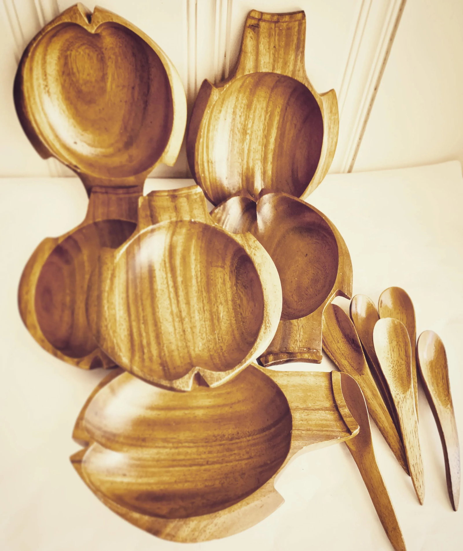 Fish Shaped Monkey Pod Wood Bowls & Spoons - 4