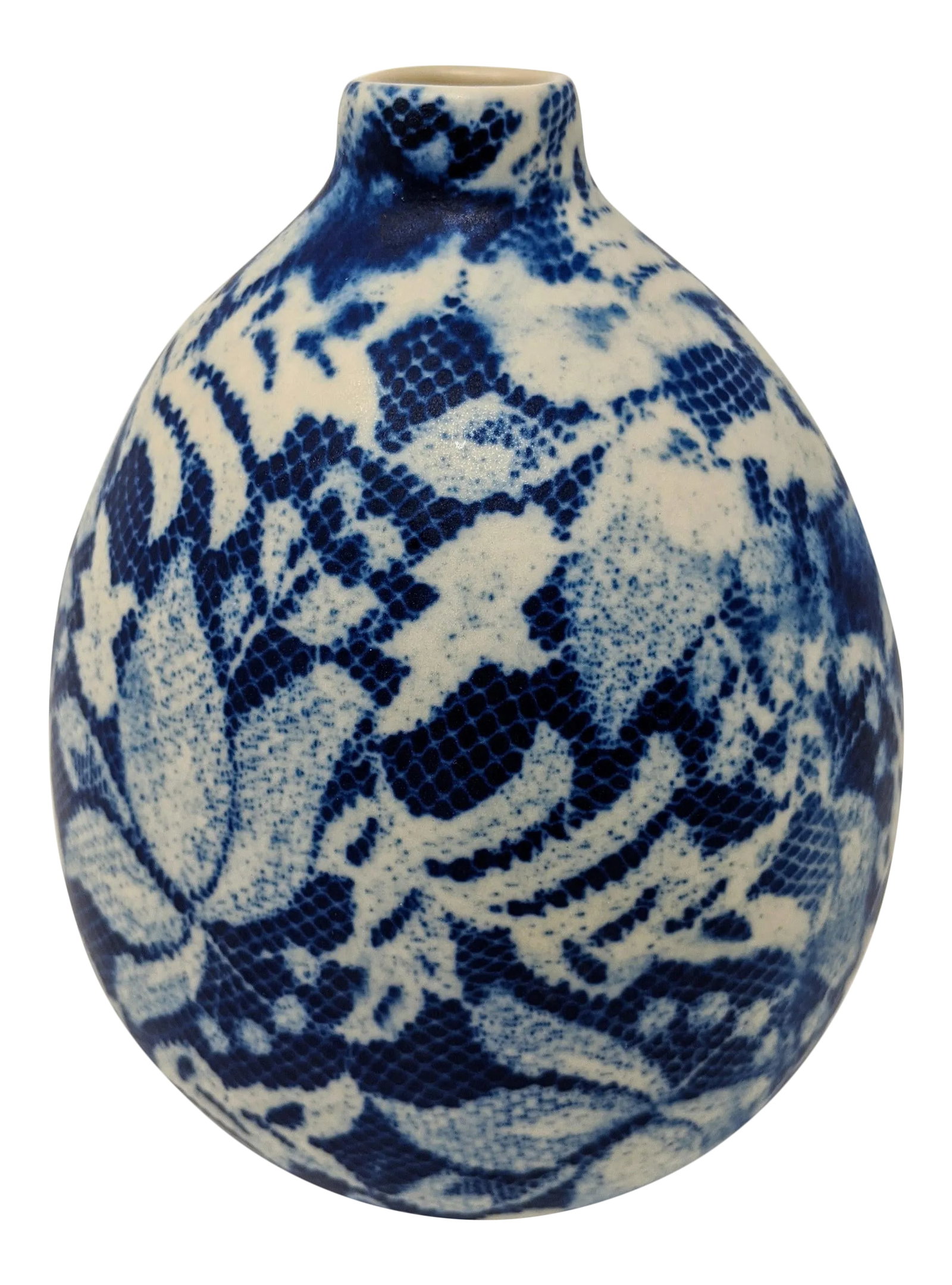 Boho, Coastal, and Chinoiserie Style Blue and Cream Hand Painted and Handmade Floral and Lace Cerami: This vase with an intricate lace pattern is feminine and modern, but a classic pairing of blue and white. This vase is created by skilled craftswomen and craftsmen in Thailand. The shape of the vase