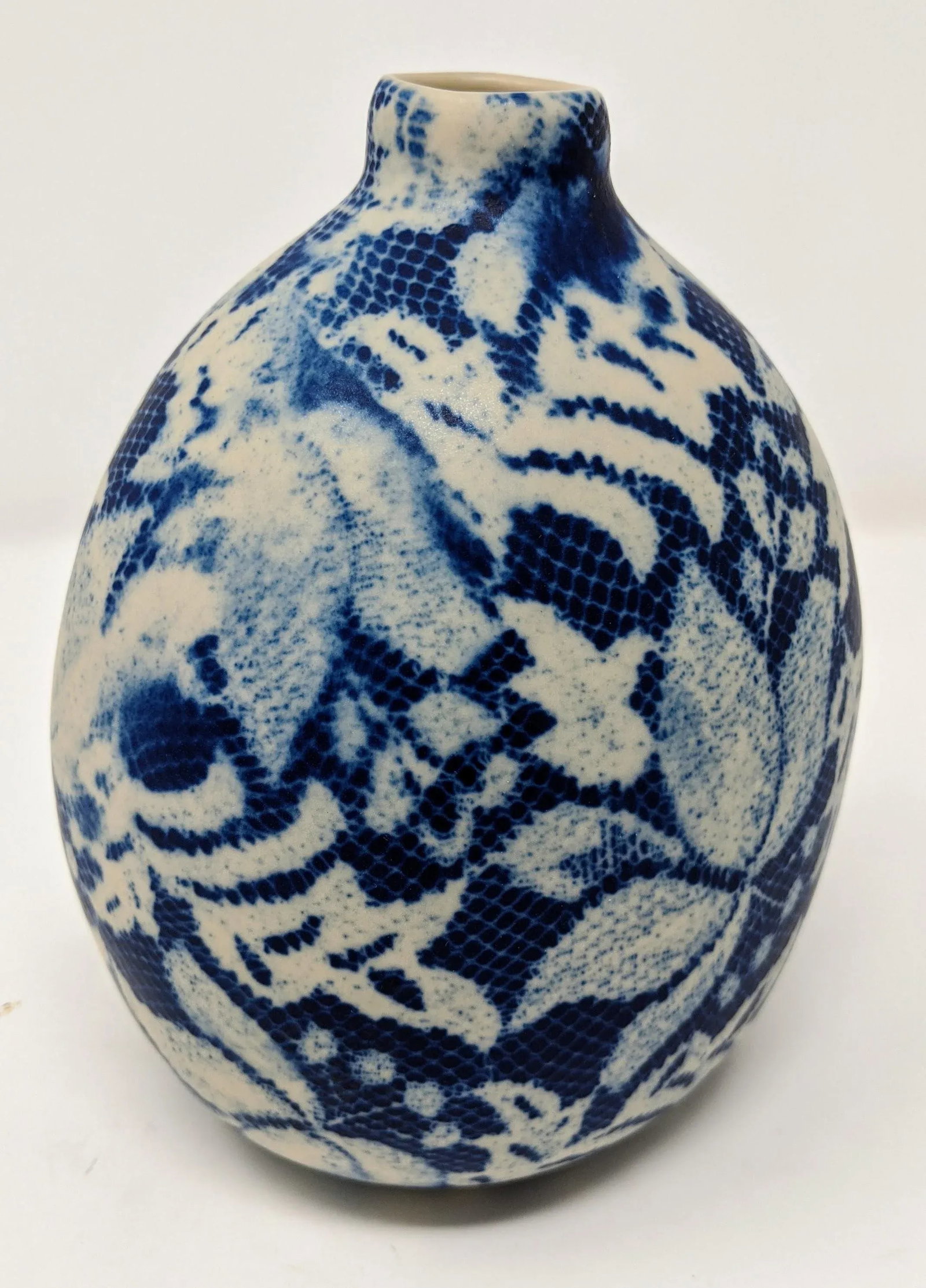Boho, Coastal, and Chinoiserie Style Blue and Cream Hand Painted and Handmade Floral and Lace Cerami - 7