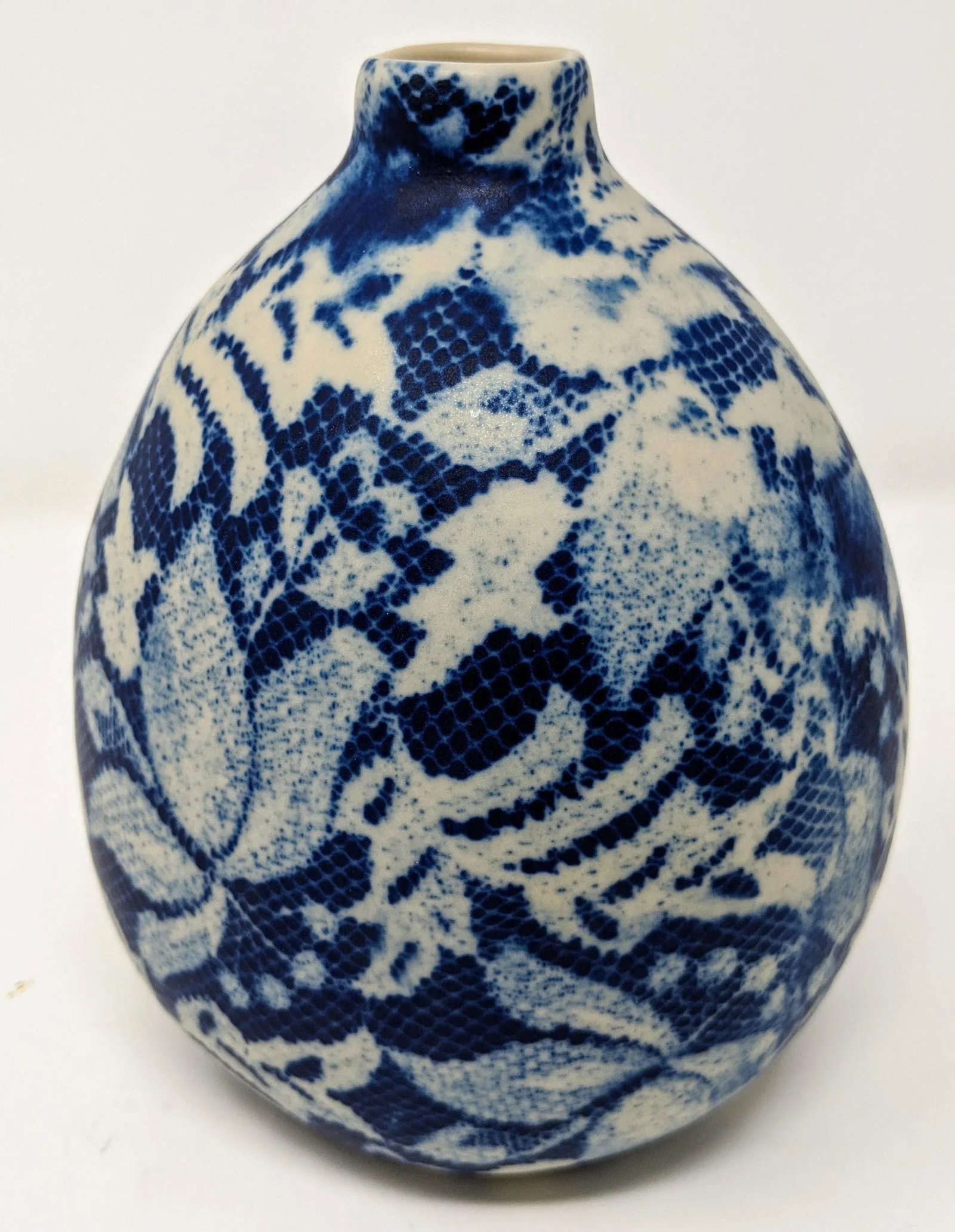 Boho, Coastal, and Chinoiserie Style Blue and Cream Hand Painted and Handmade Floral and Lace Cerami - 9