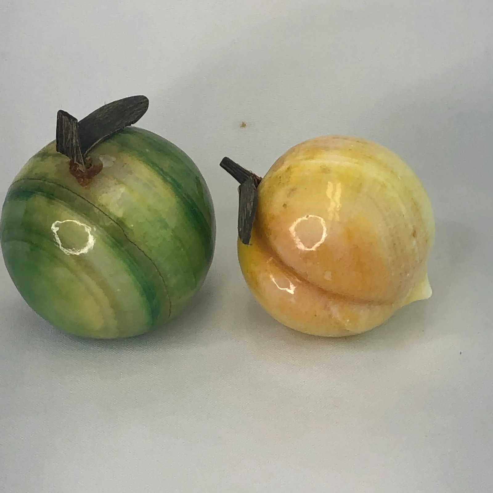 Vintage Variegated Alabaster Apple and Peach - Set of 2 - 7