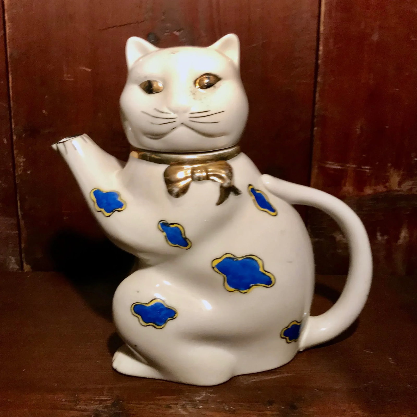 1950's Gold Castle Chikusa Japan Hand Painted White and Gilded Gold Trimming Cat Teapot - 8