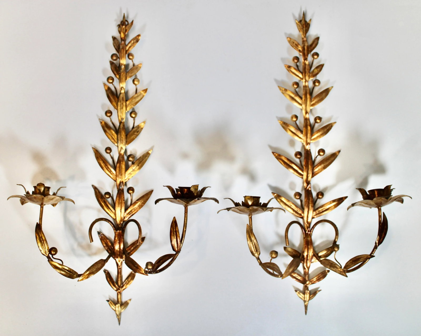 Mid 20th Century Italian Golden Gilt Tole Wall Sconces - 2