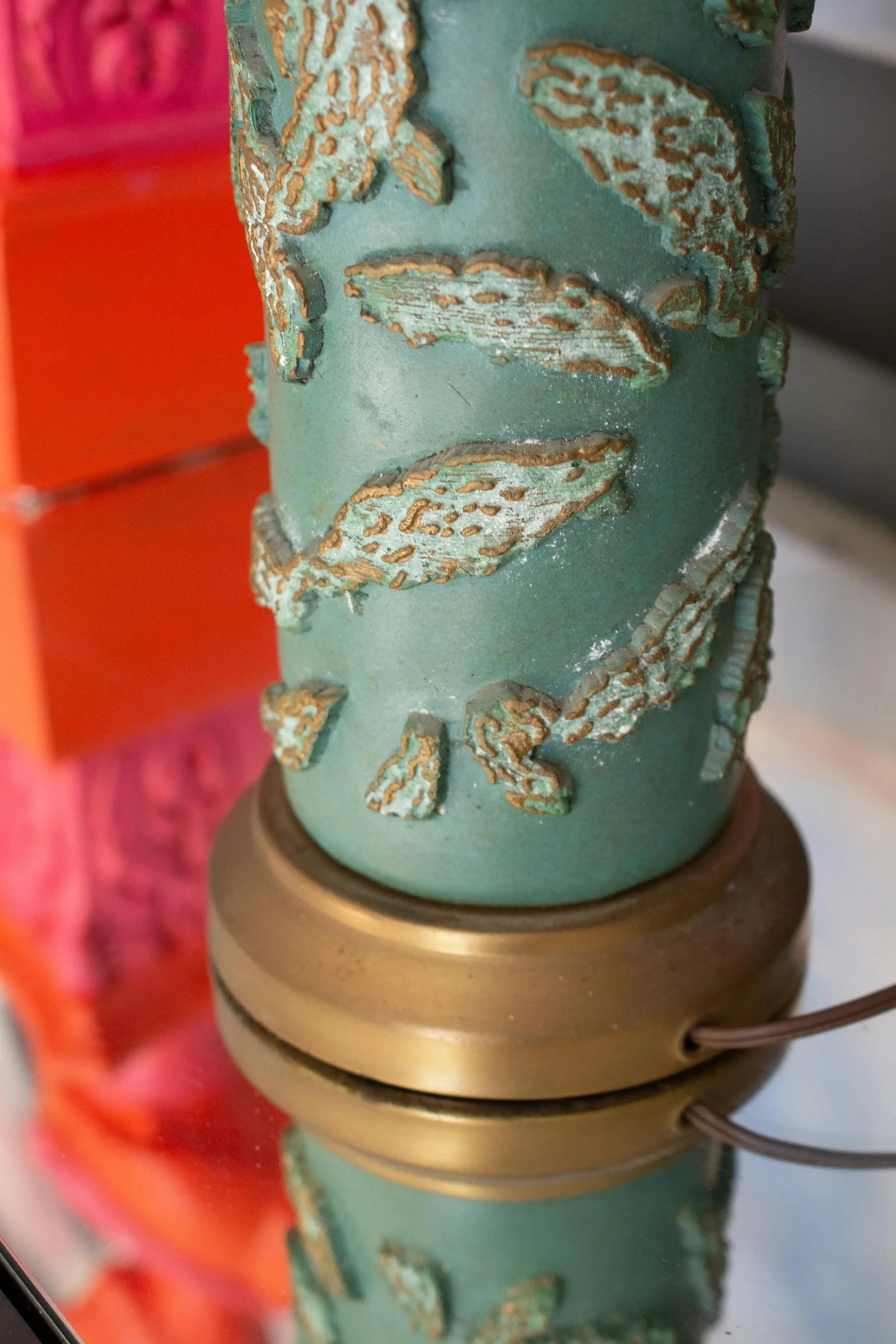 Large Mid-Century Modern Jade Table Lamp With Grass Cloth Shade - 7