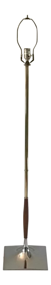 Mid-Century Modern Walnut and Chrome Torchiere Floor Lamp Attributed to Gerald Thurston: Mid-Century Modern sleek and simple floor lamp, made in the manner and style of designer Gerald Thurston for Lightolier or Laurel Lighting Inc. The base is chrome plated with a brass pole with walnut