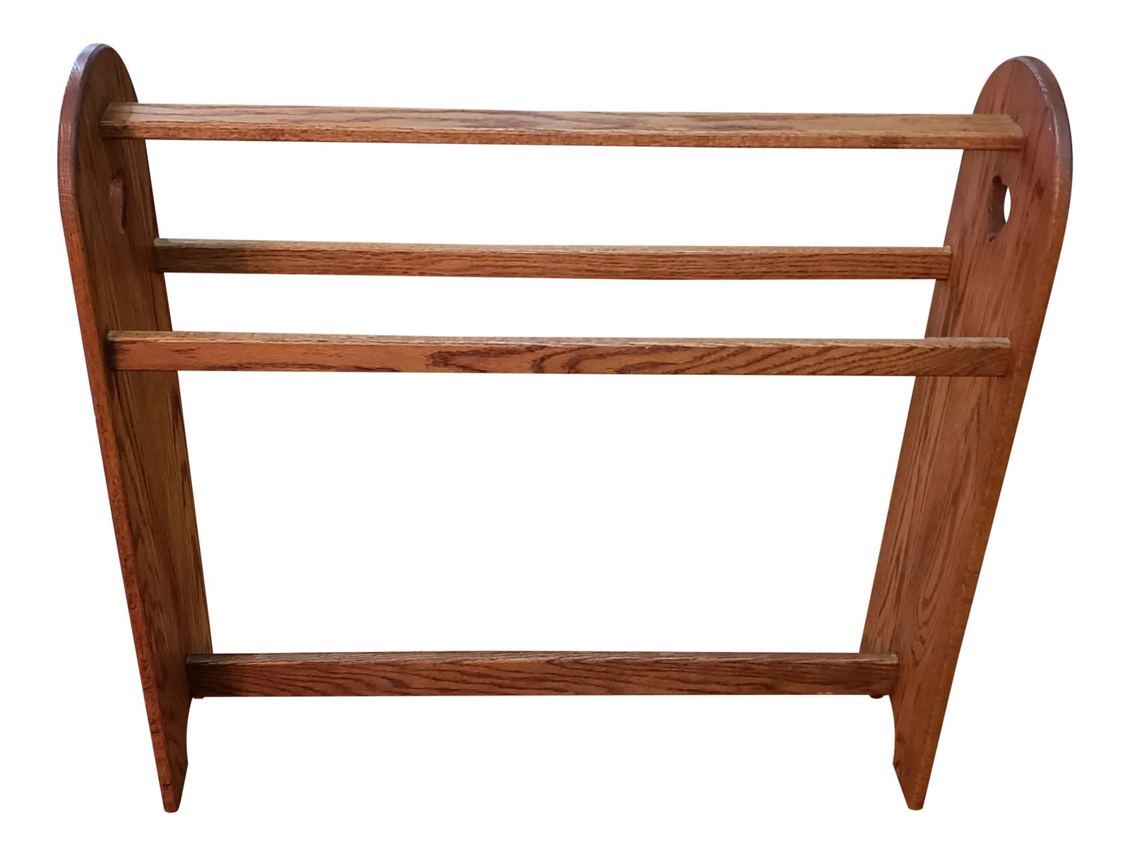 Vintage Farmhouse Country Oak Blanket Stand: Vintage piece..Heavy Farmhouse Country Oak Blanket Stand. Great piece with nice weight to hold heavy blankets and throws without any issues. 34 inches tall 35.5 inches wide 10.5 inches deep