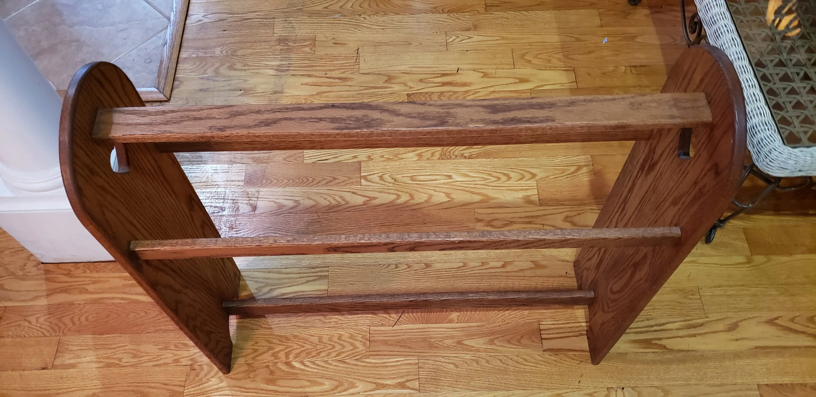 Vintage Farmhouse Country Oak Blanket Stand - 3