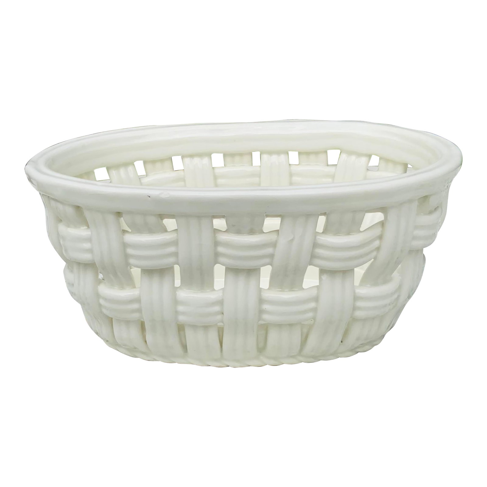 1960s White Italian Lattice Cachepot: White Lattice Italian Cachepot; perfect for plants or other decorative uses Condition: Alterations: Original Condition Unaltered Imperfections: Some Imperfections Condition Notes: Very slight wear on
